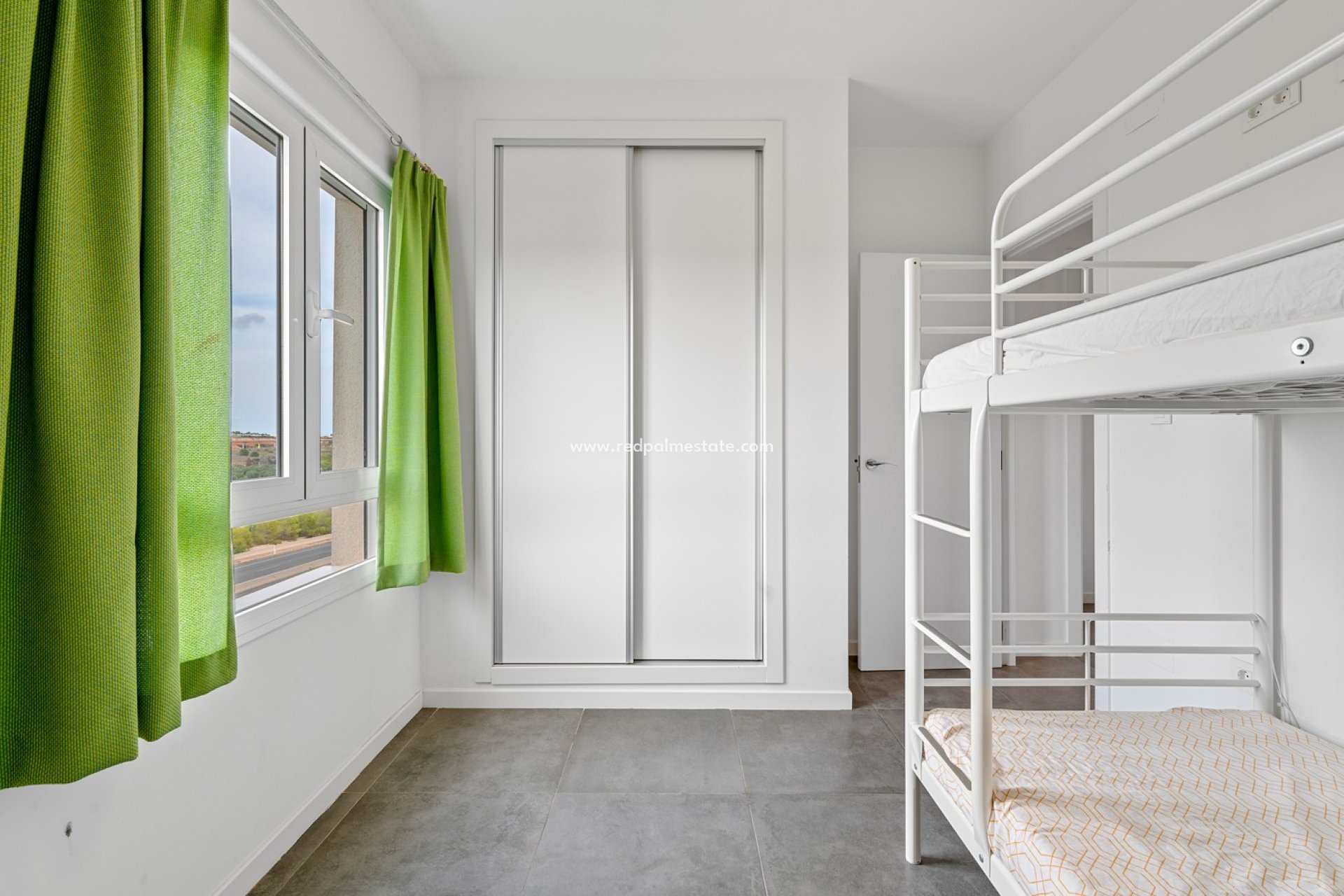 Revente - Appartements -
Orihuela Costa