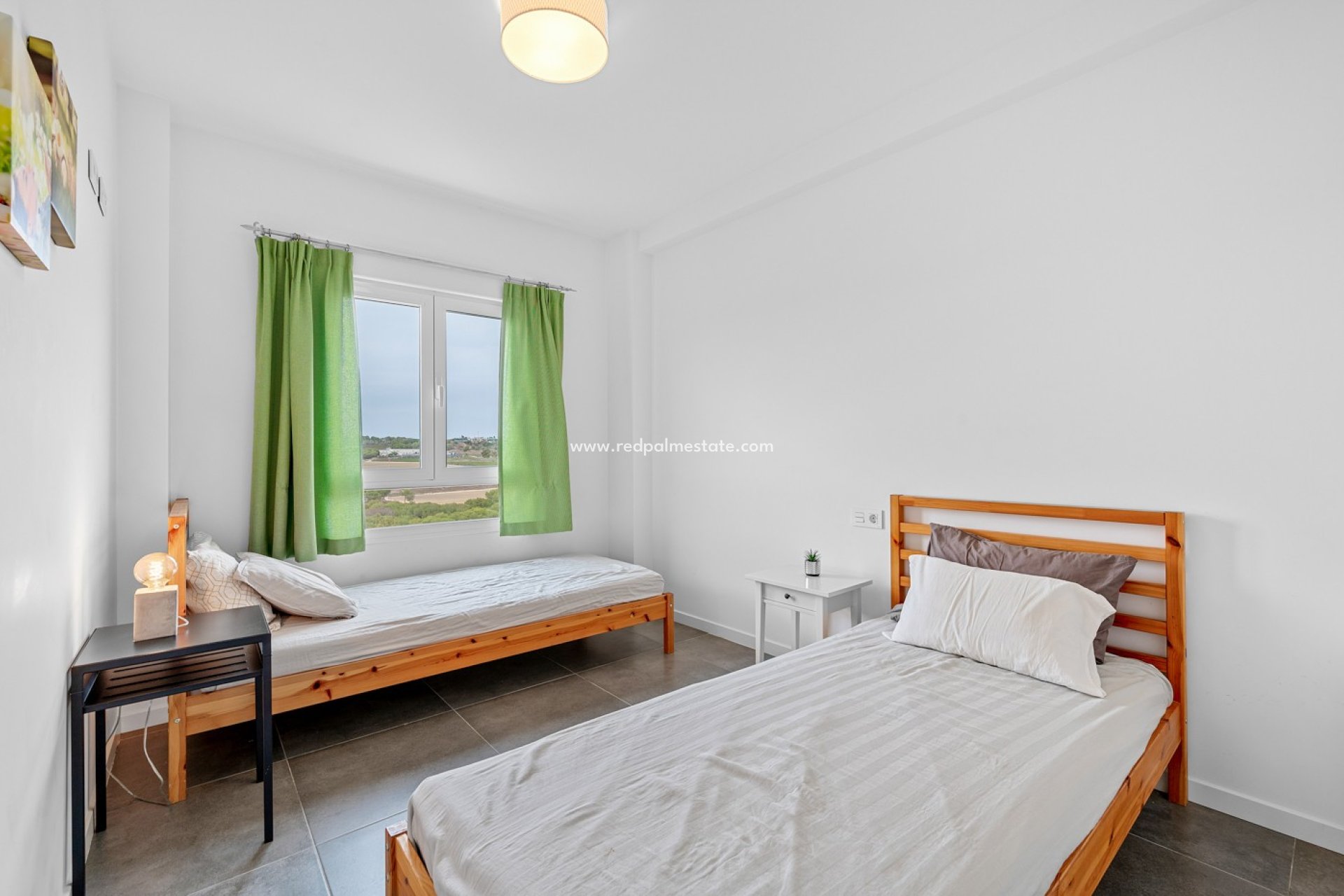 Revente - Appartements -
Orihuela Costa