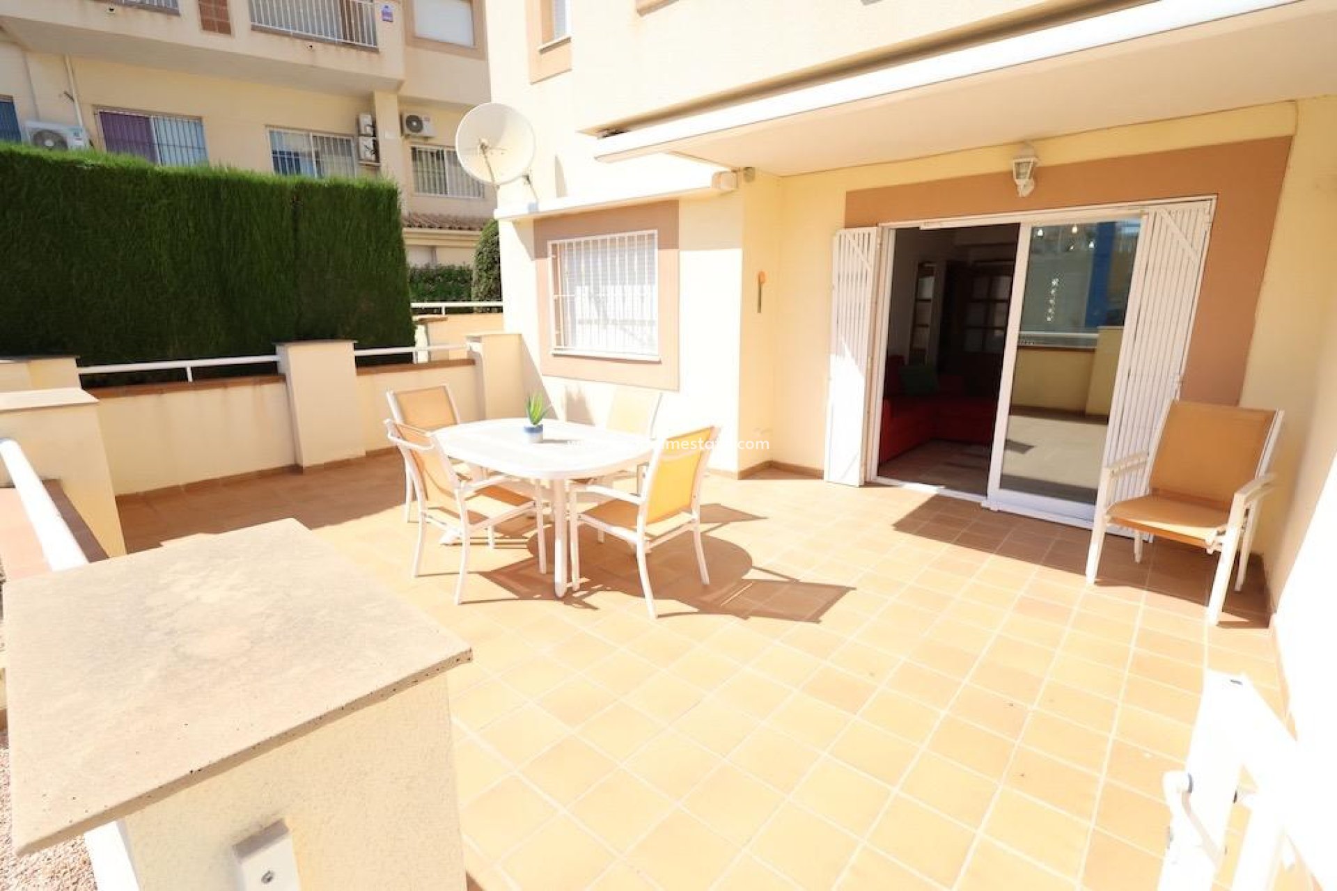 Revente - Appartements -
Orihuela Costa