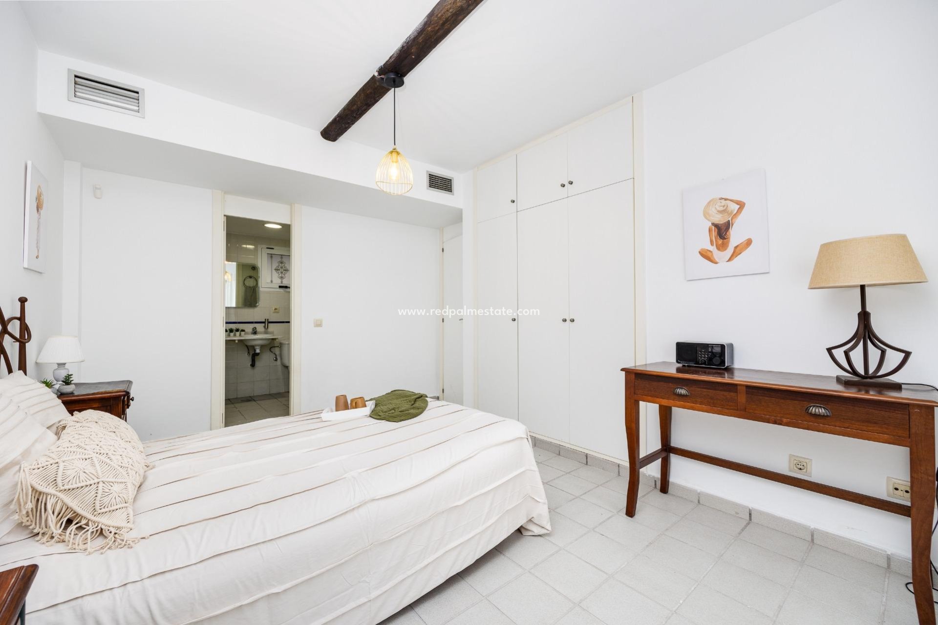 Revente - Appartements -
Orihuela Costa