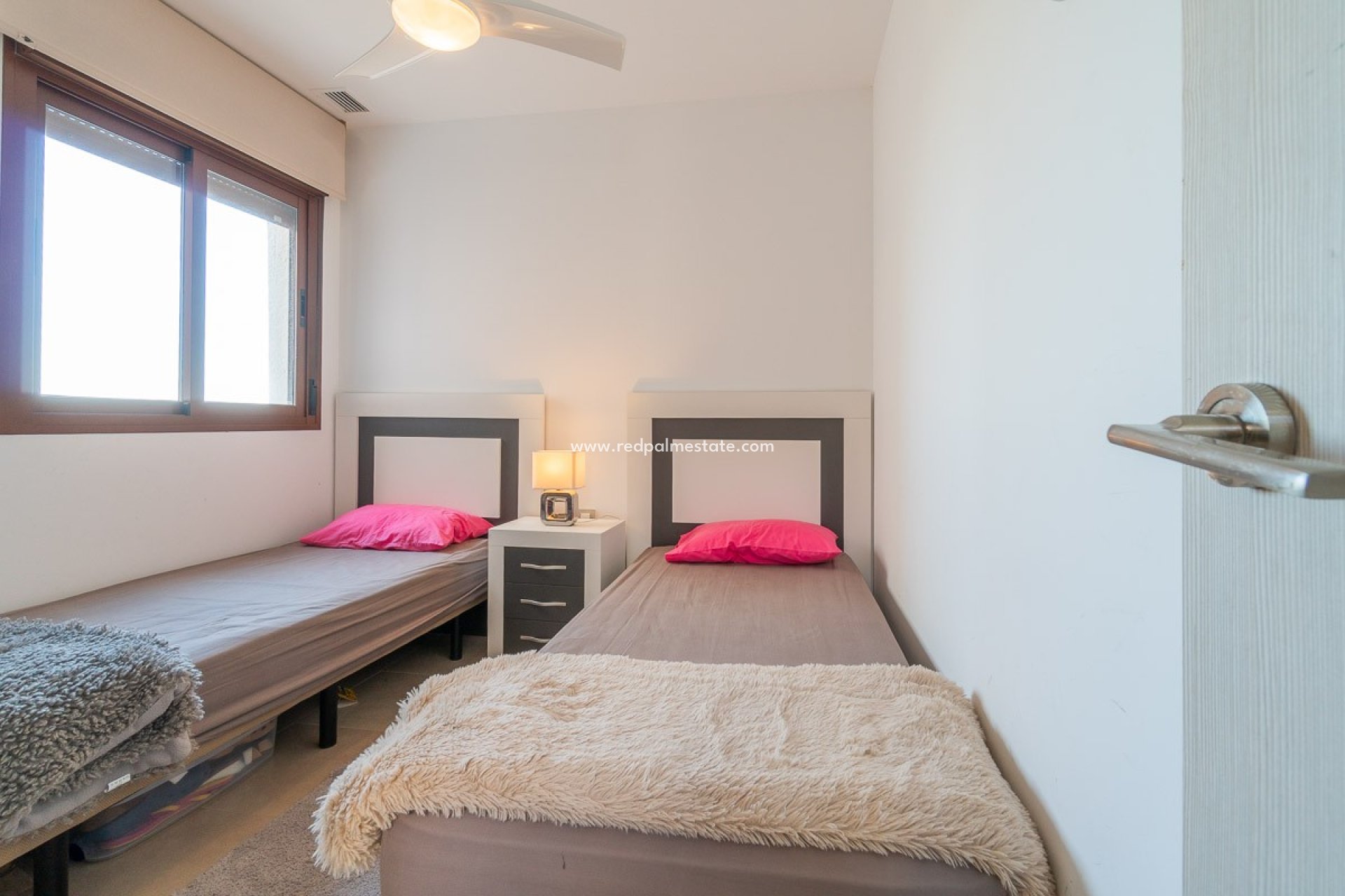 Revente - Appartements -
Orihuela Costa