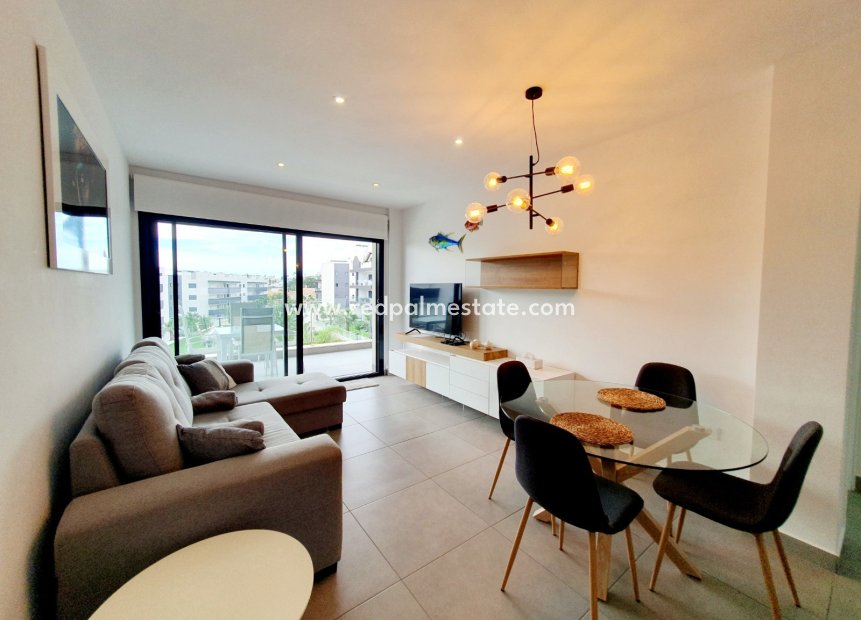 Revente - Appartements -
Orihuela Costa