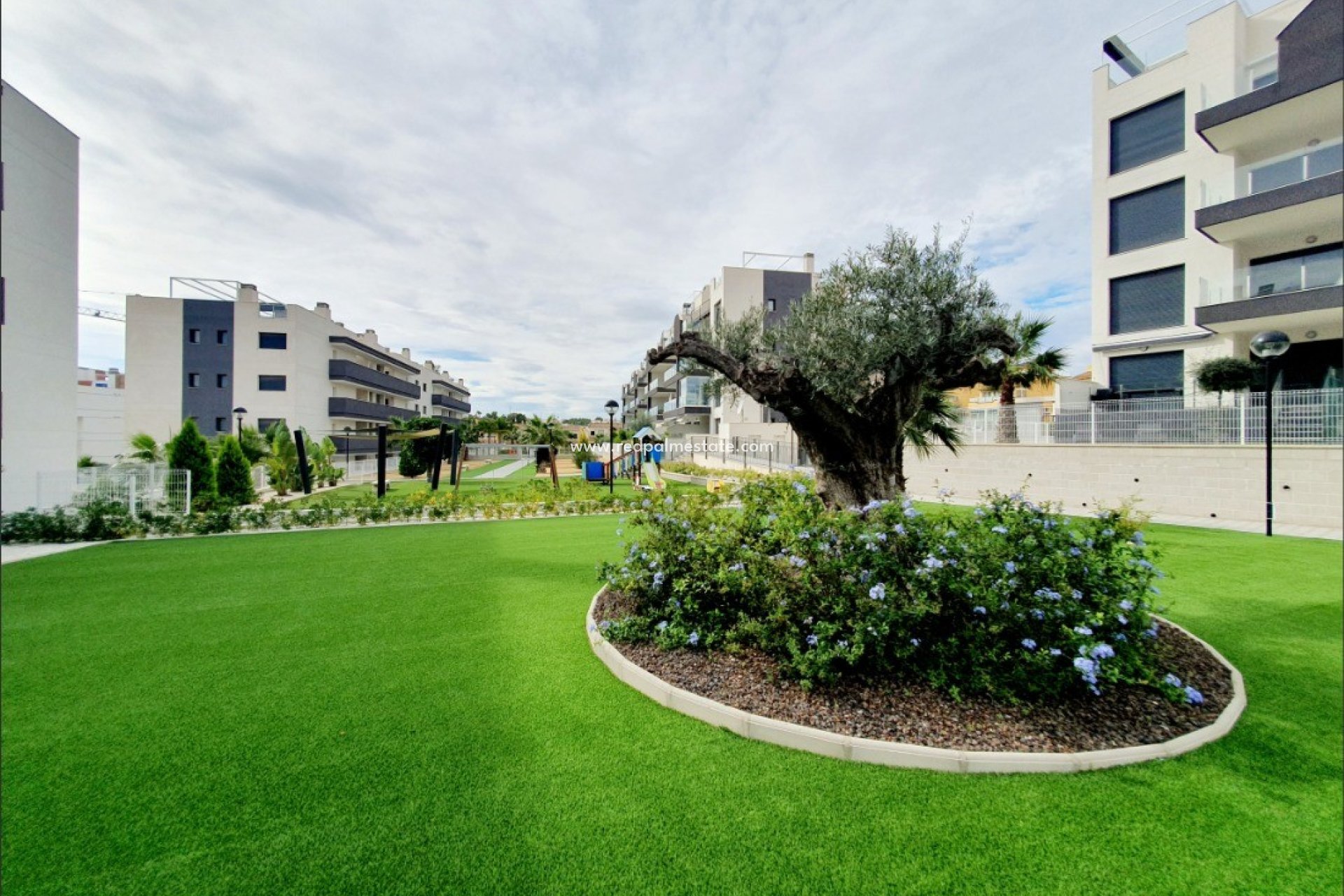 Revente - Appartements -
Orihuela Costa