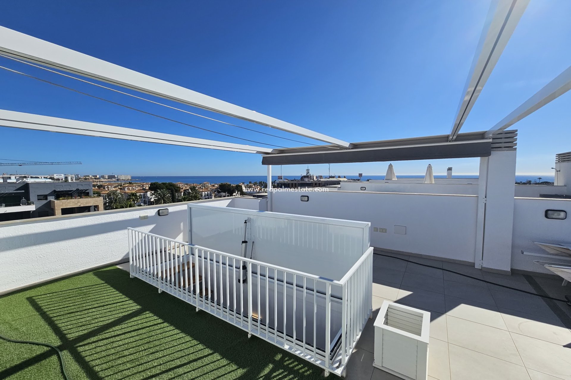 Revente - Appartements -
Orihuela Costa