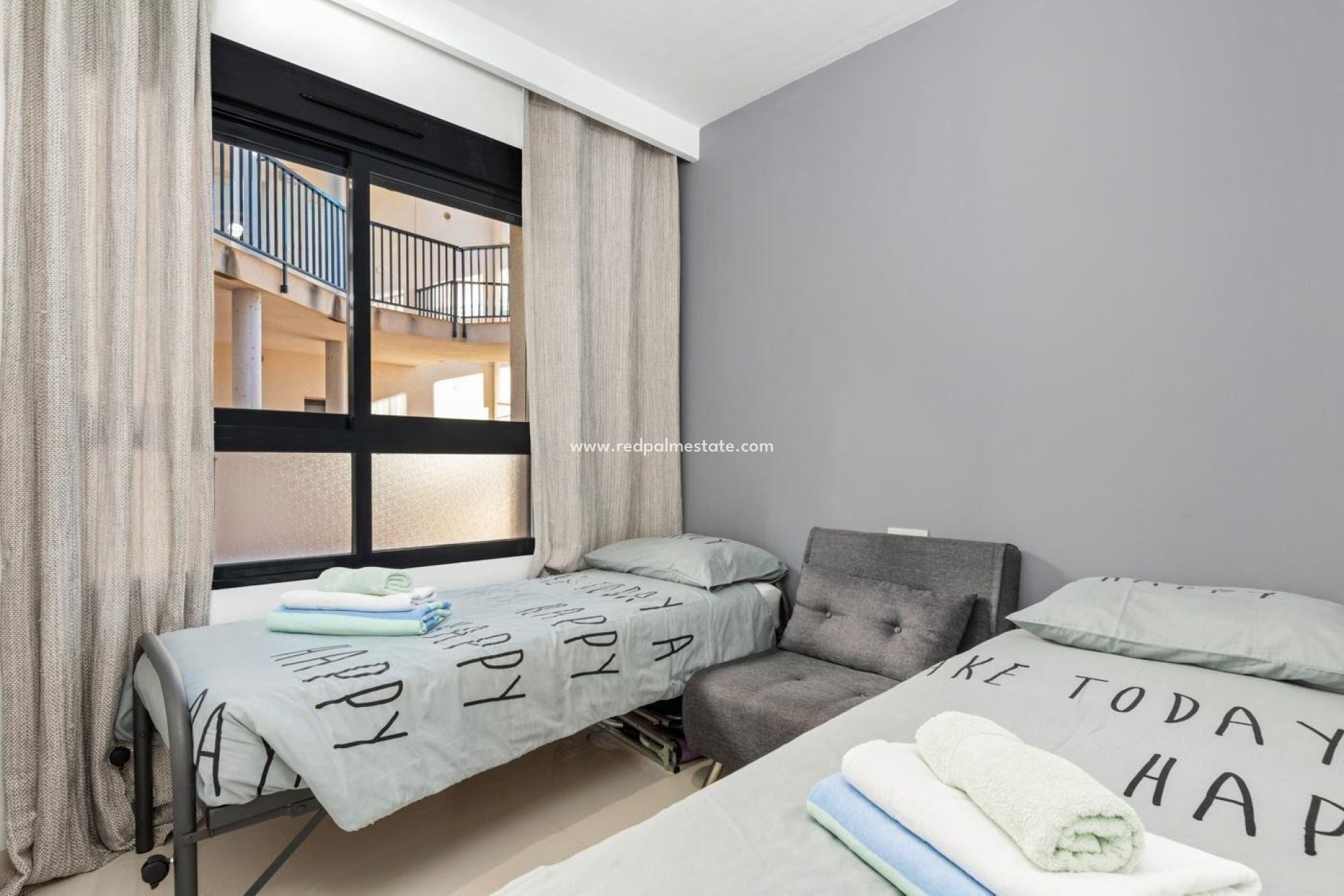 Revente - Appartements -
Pilar de la Horadada - Pueblo Latino