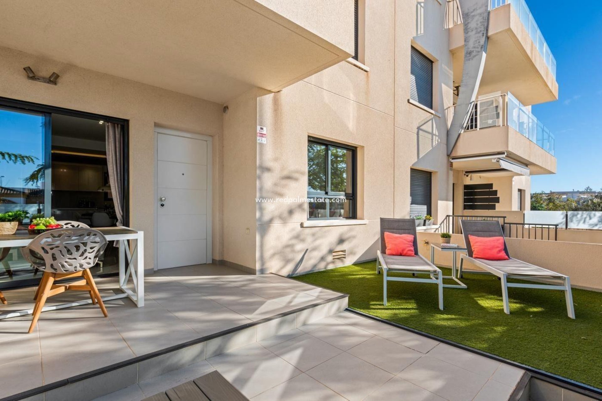 Revente - Appartements -
Pilar de la Horadada - Pueblo Latino