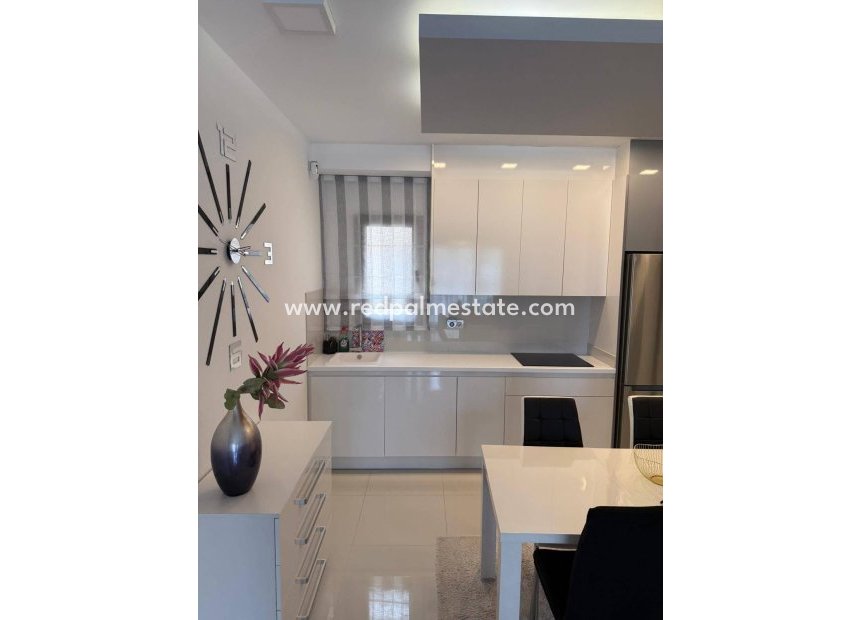Revente - Appartements -
Pilar de la Horadada - Torre de la Horadada