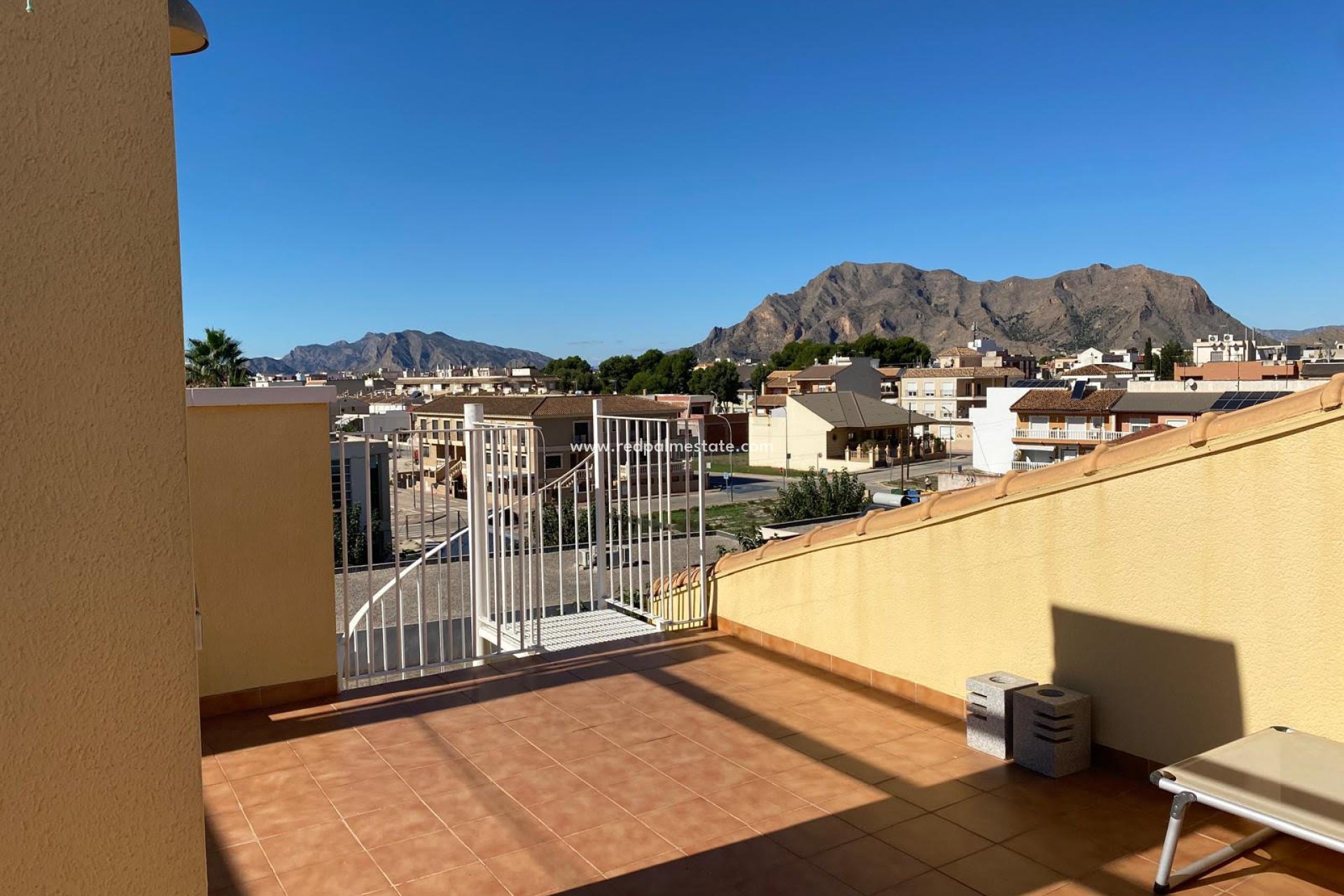 Revente - Appartements -
Rafal - Inland