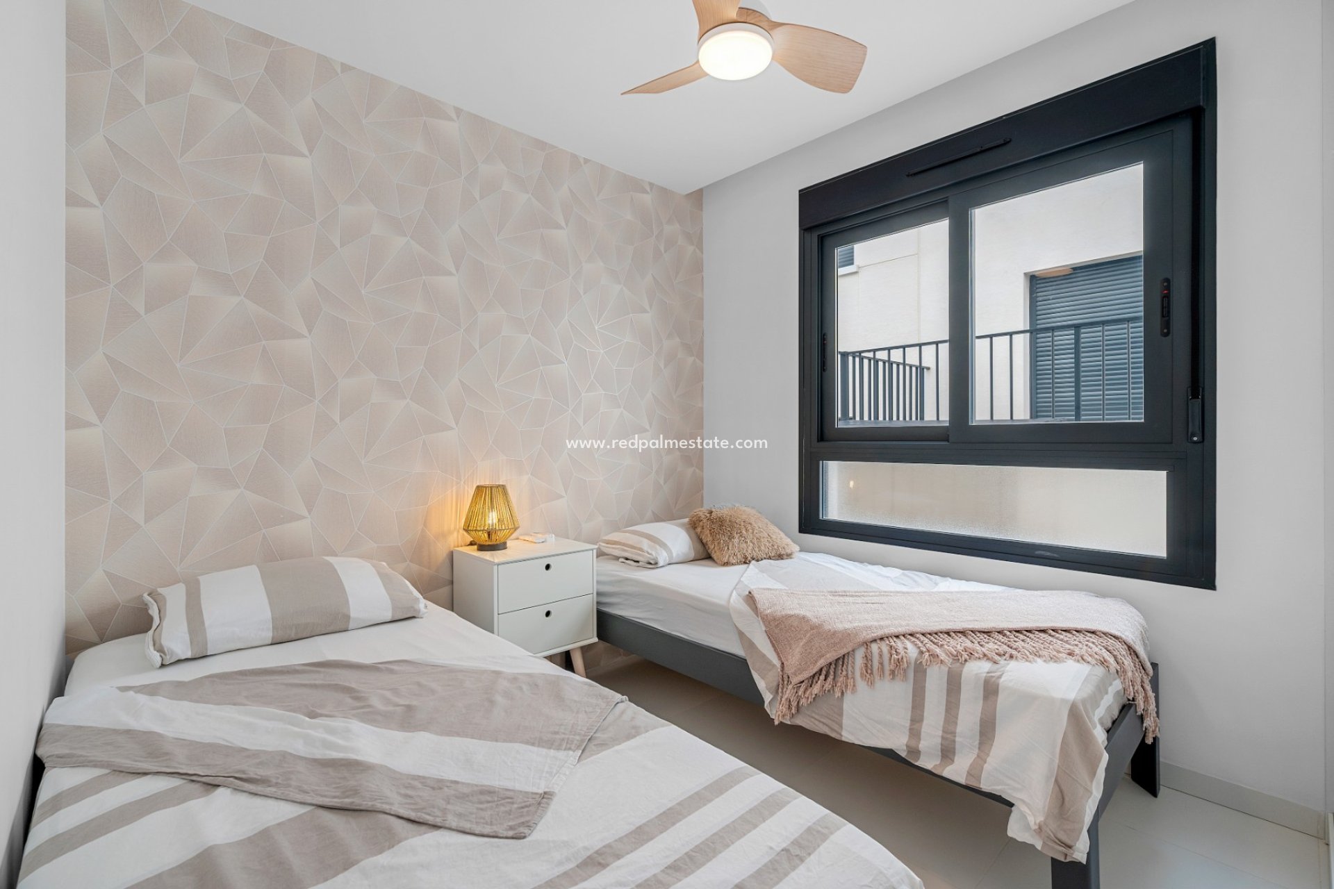 Revente - Appartements -
San Miguel de Salinas - Inland