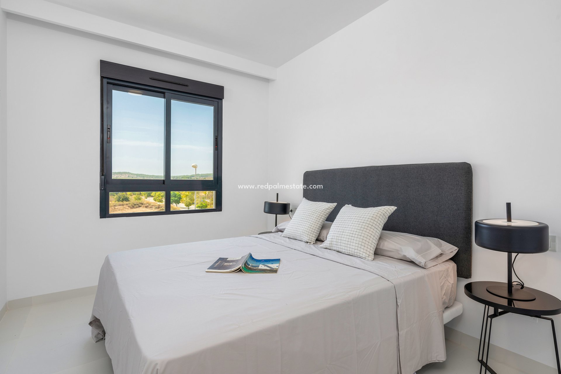 Revente - Appartements -
San Miguel de Salinas - Inland