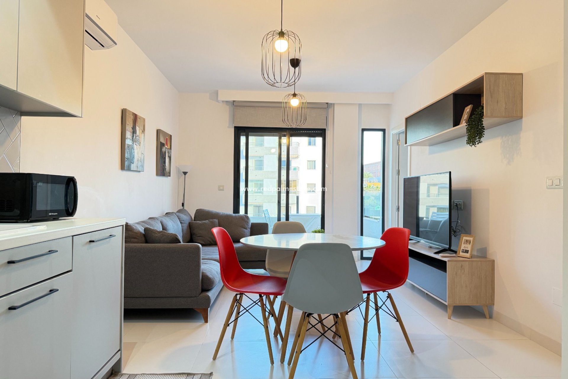 Revente - Appartements -
San Miguel de Salinas - Inland