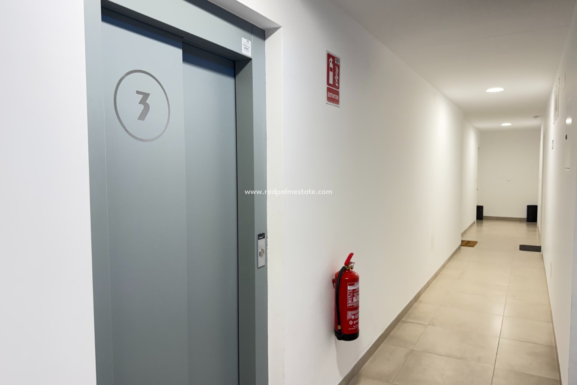 Revente - Appartements -
San Miguel de Salinas - Inland