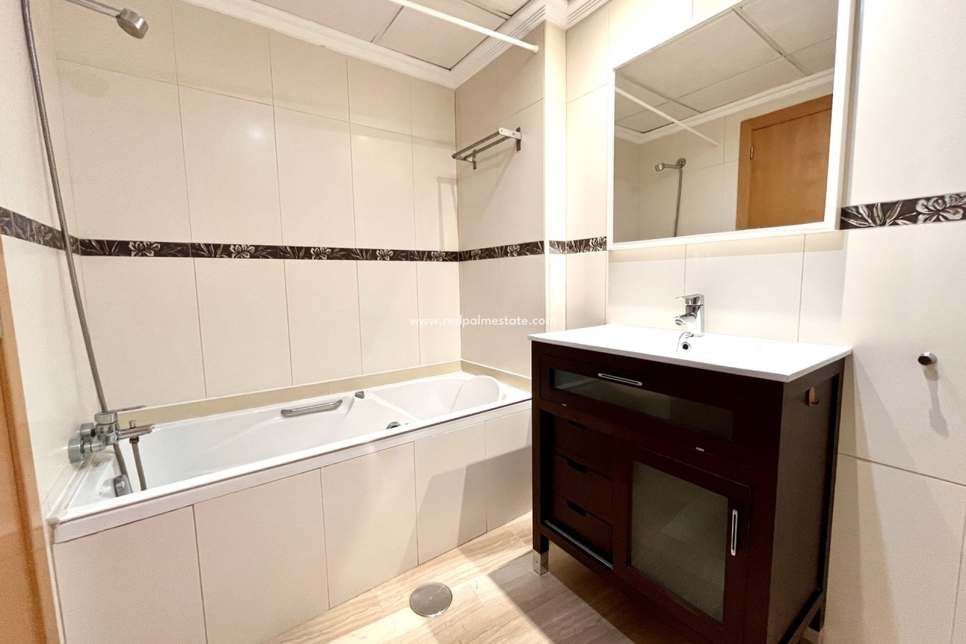 Revente - Appartements -
Santa Pola