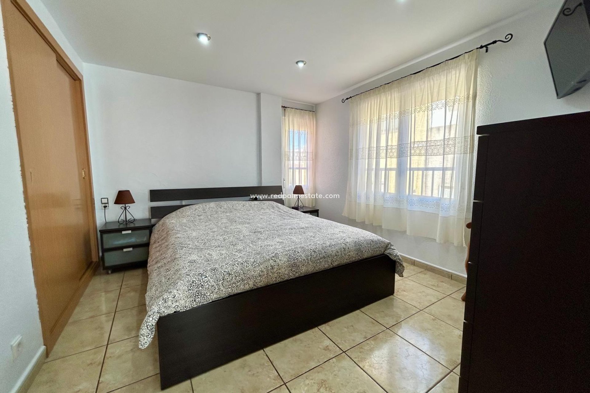 Revente - Appartements -
Santa Pola