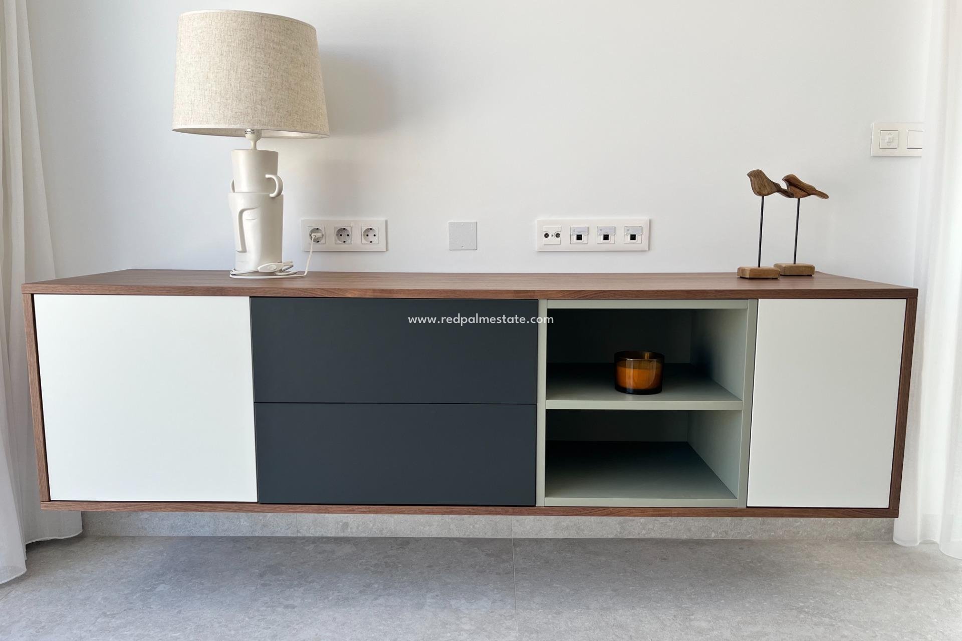 Revente - Appartements -
Torrevieja - Aguas Nueva