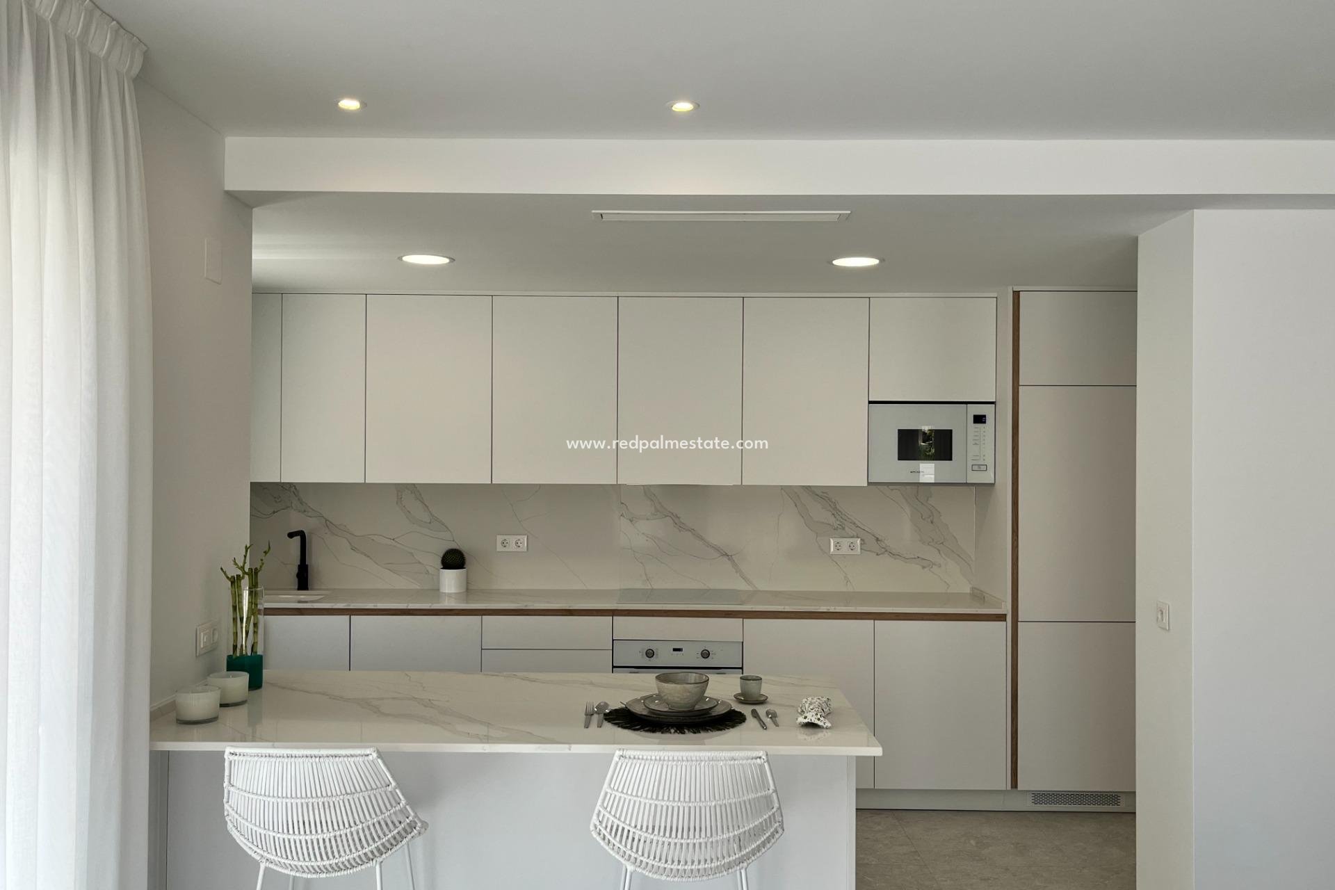 Revente - Appartements -
Torrevieja - Aguas Nueva