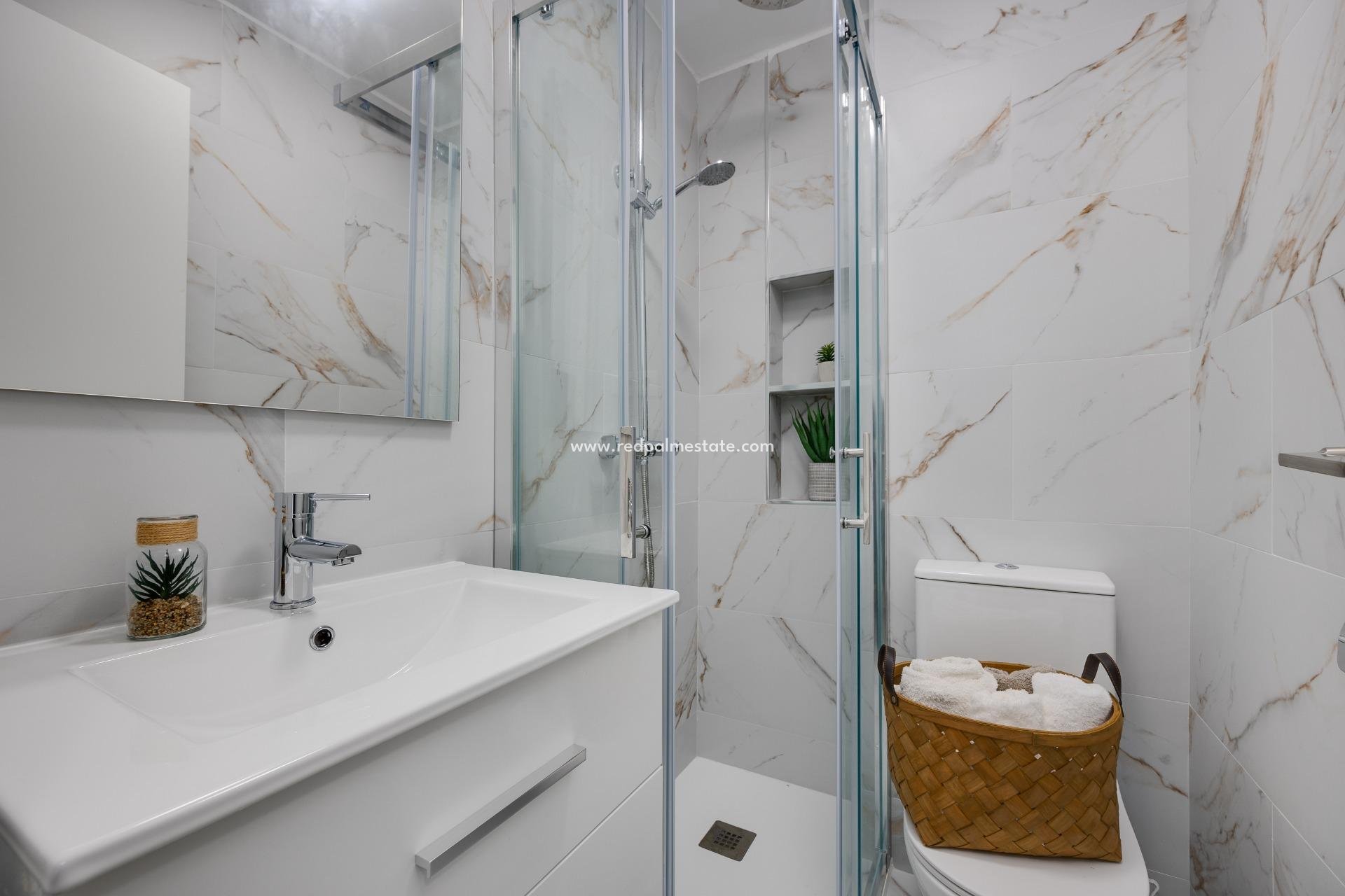 Revente - Appartements -
Torrevieja - Cabo cervera