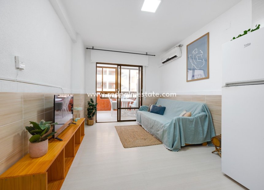 Revente - Appartements -
Torrevieja - Cabo cervera