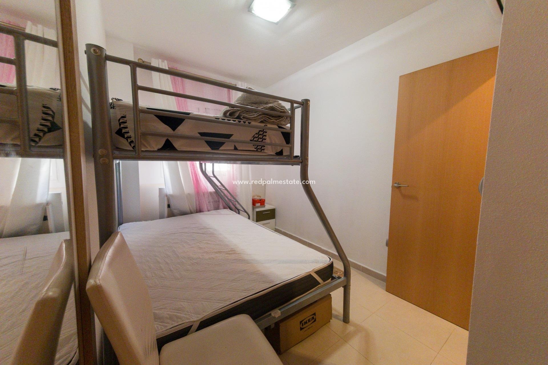 Revente - Appartements -
Torrevieja - Cala Del Palangre