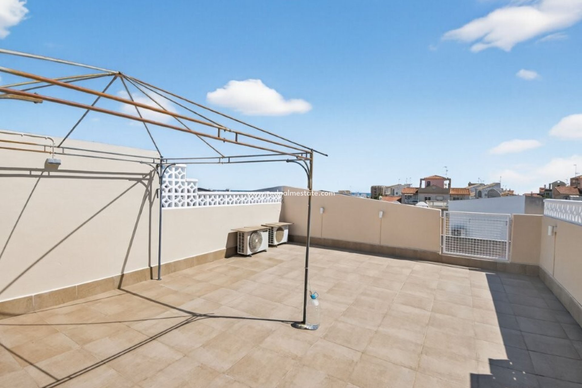 Revente - Appartements -
Torrevieja - Calas blanca