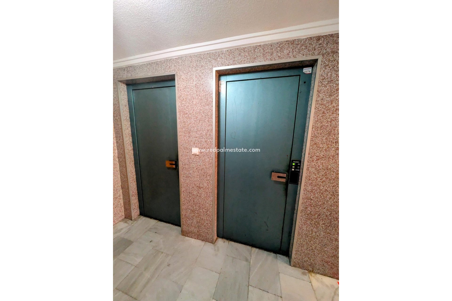 Revente - Appartements -
Torrevieja - Center