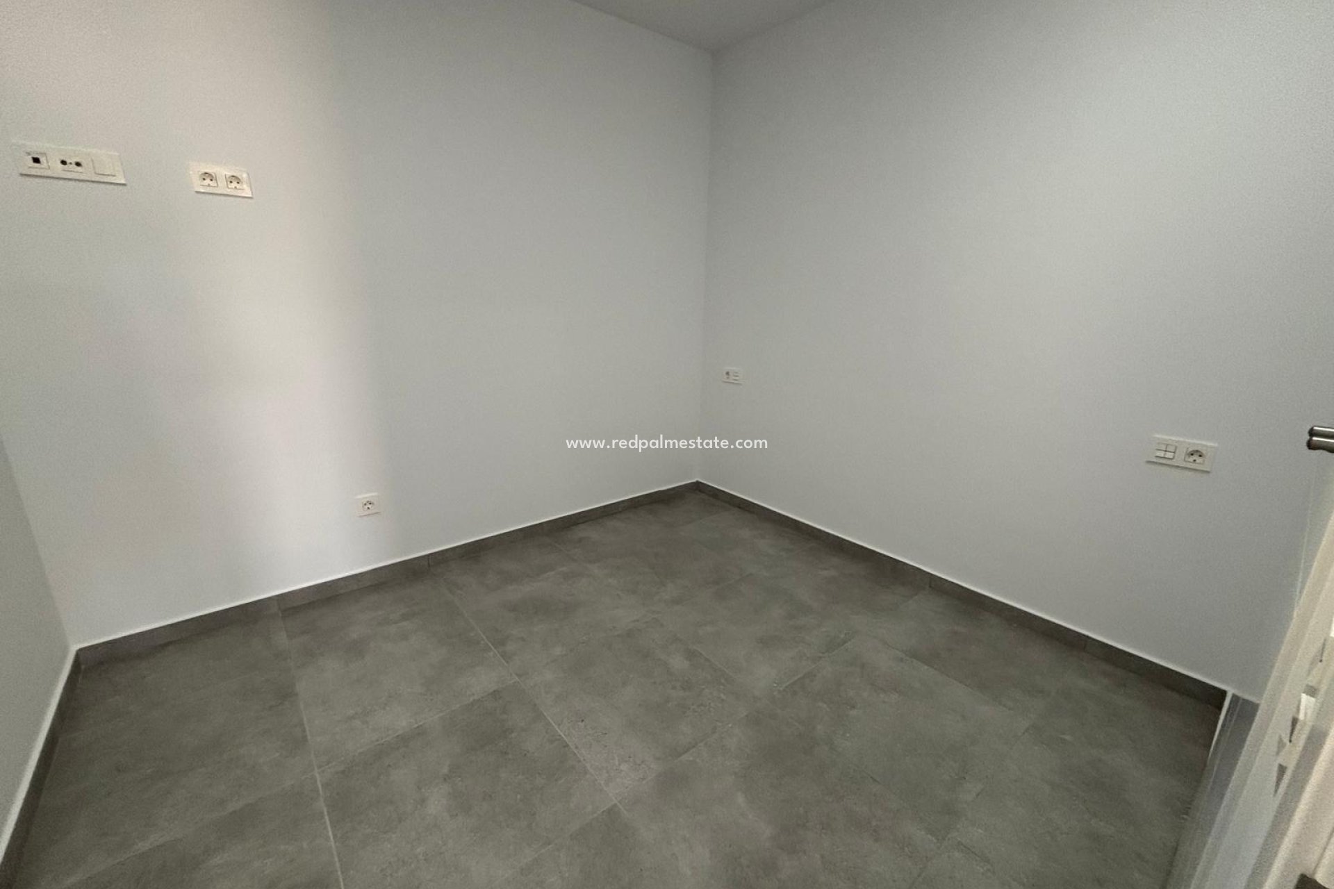 Revente - Appartements -
Torrevieja - Center