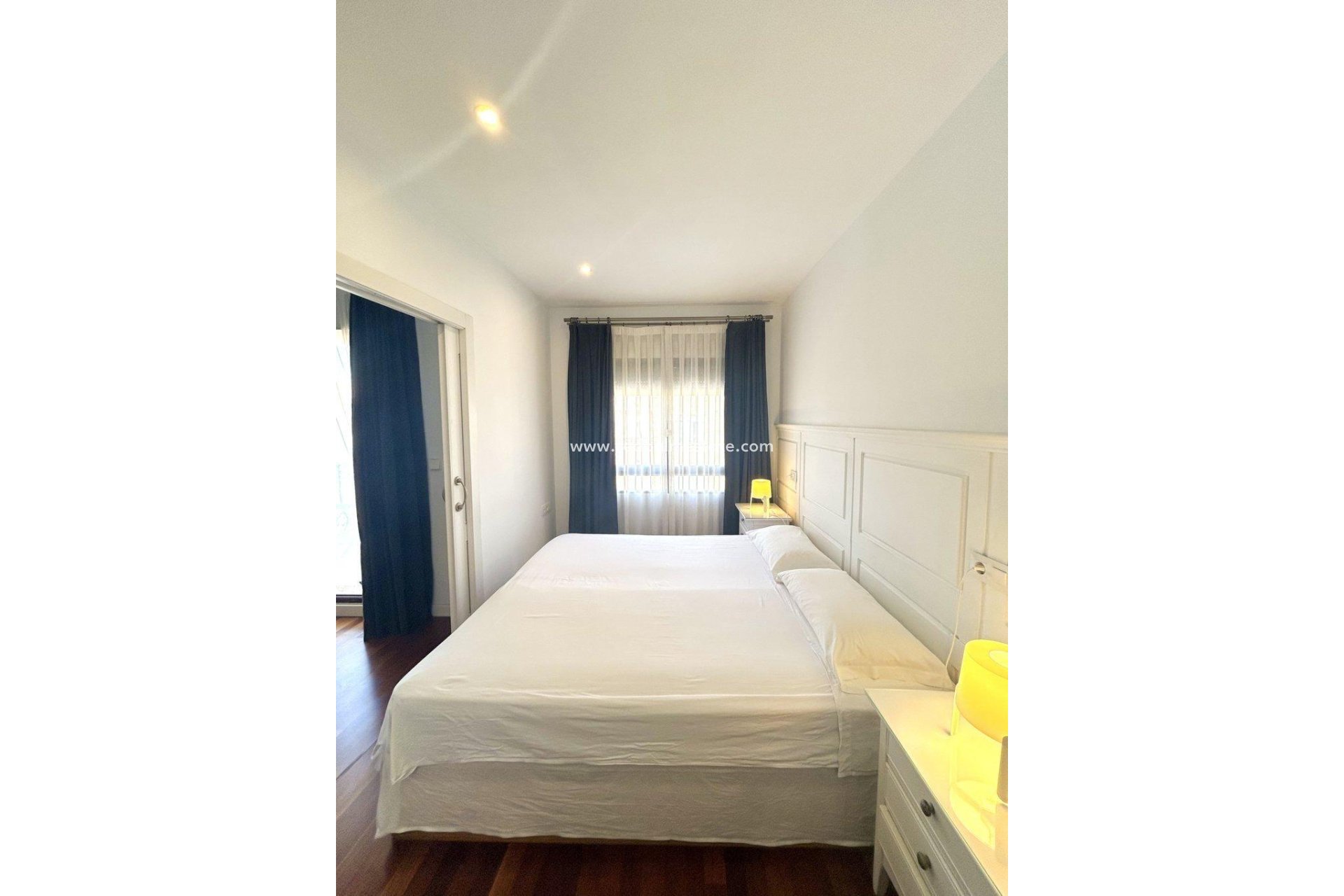 Revente - Appartements -
Torrevieja - Centro Torrevieja