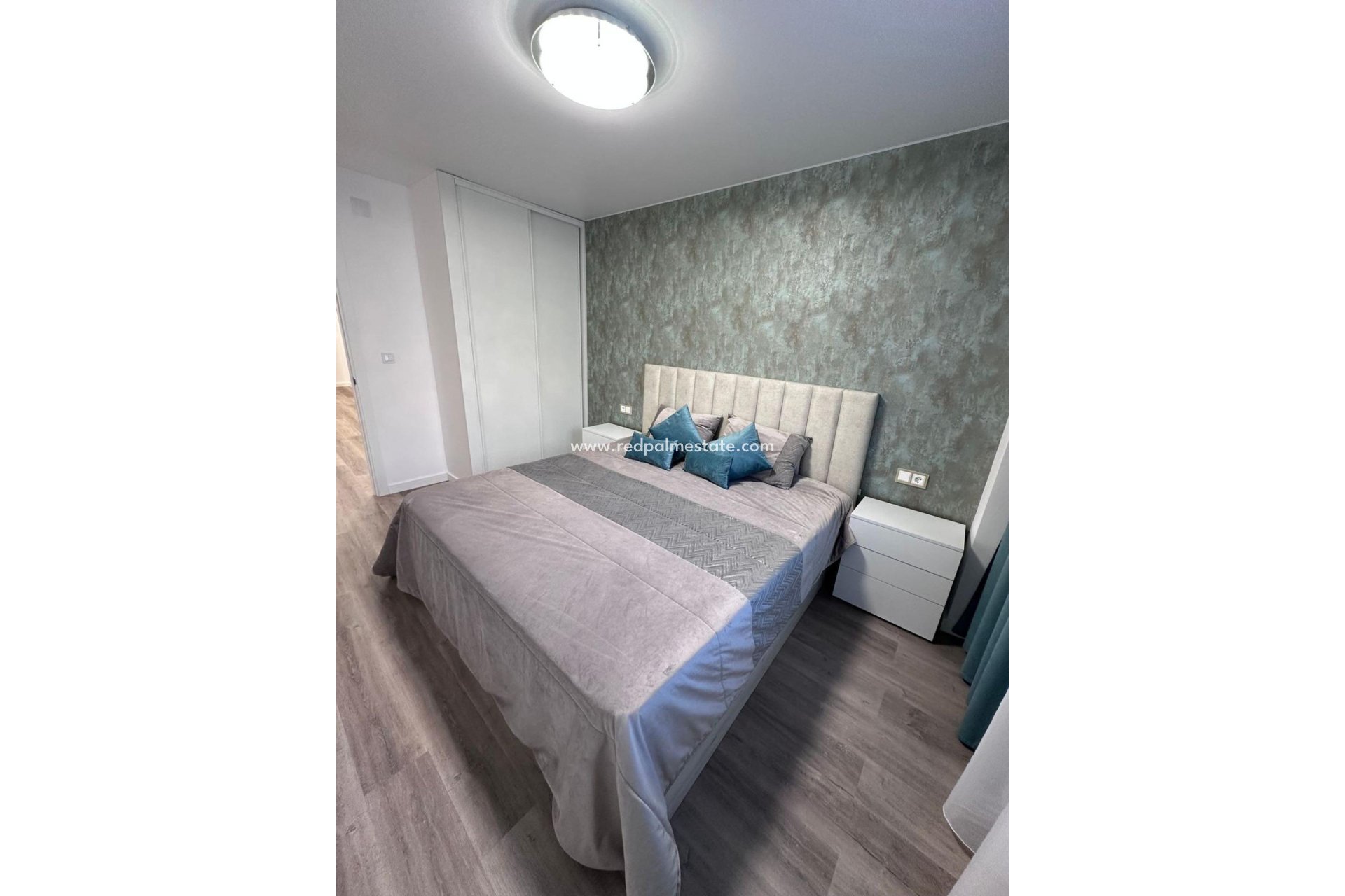 Revente - Appartements -
Torrevieja - Centro Torrevieja