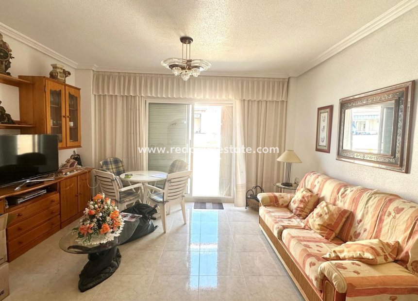 Revente - Appartements -
Torrevieja - Centro Torrevieja
