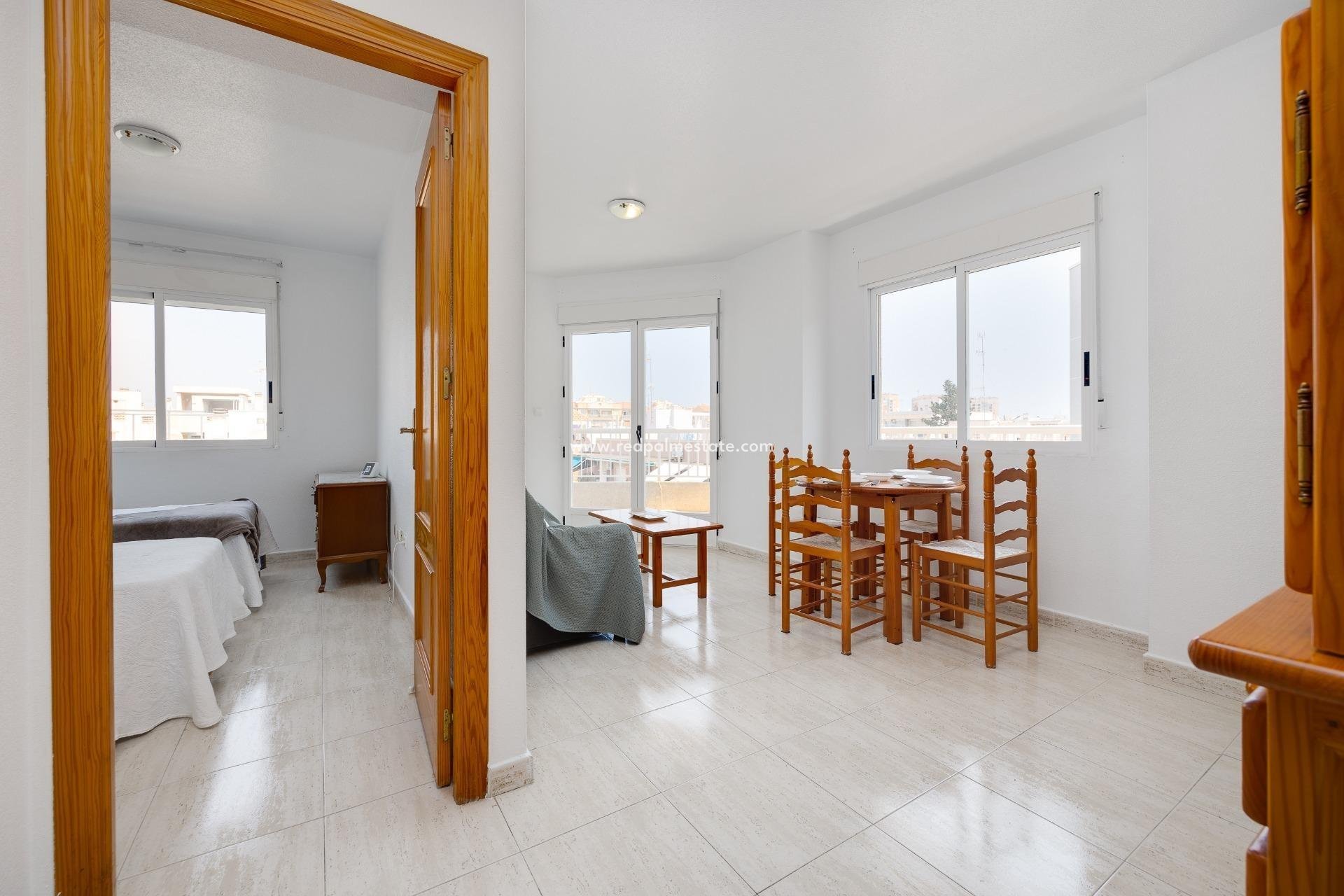Revente - Appartements -
Torrevieja - Centro Torrevieja