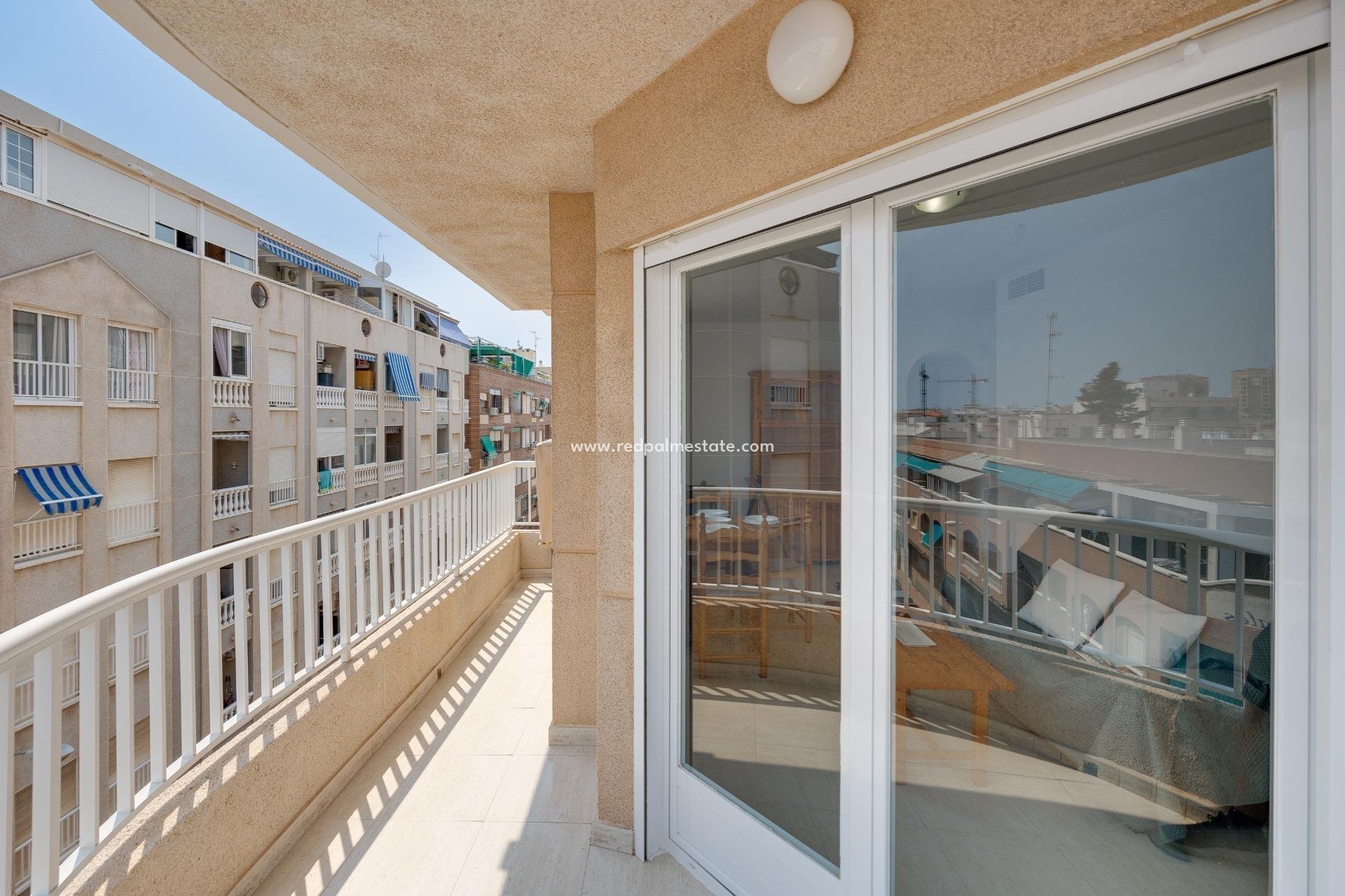 Revente - Appartements -
Torrevieja - Centro Torrevieja