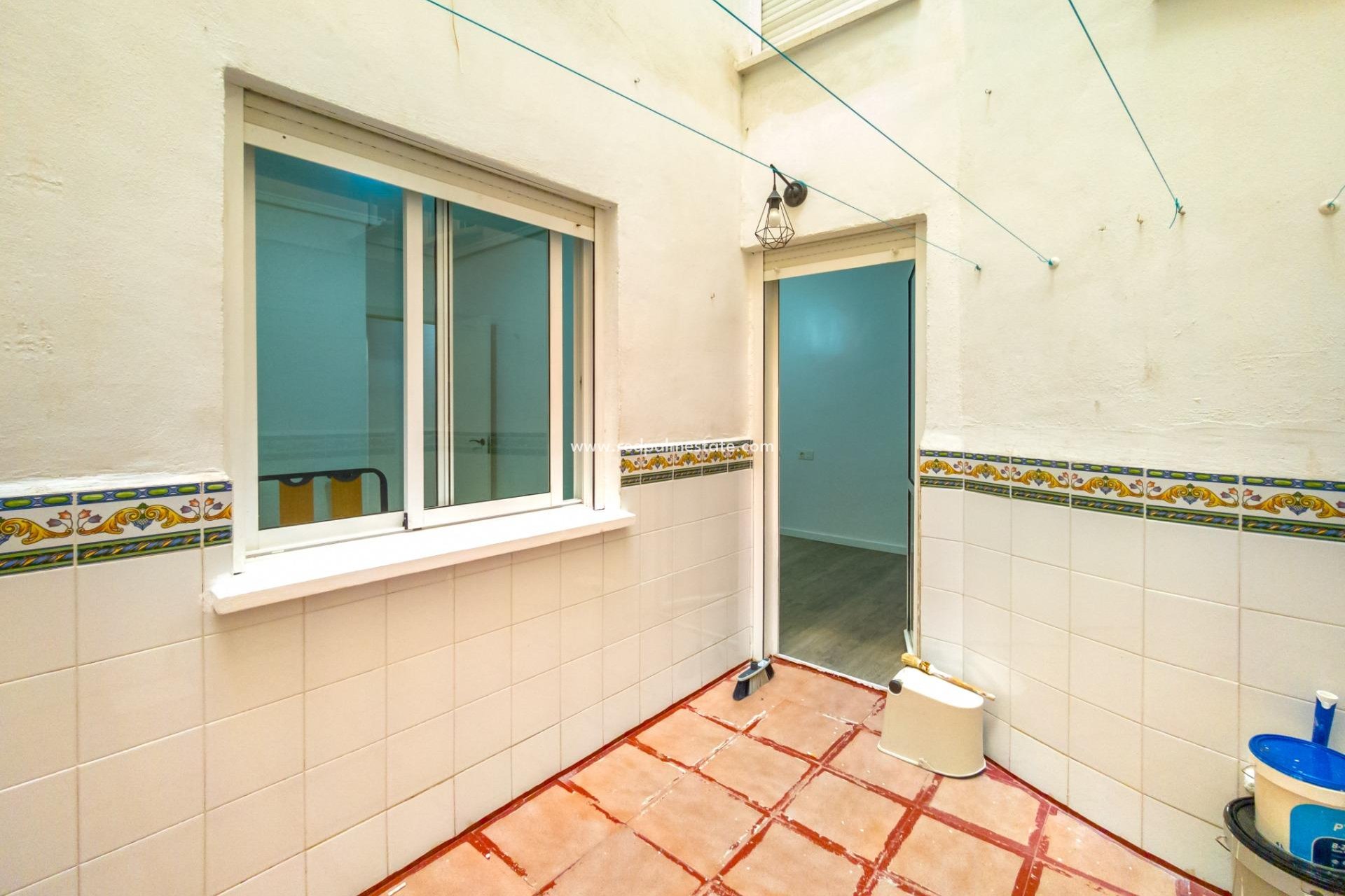 Revente - Appartements -
Torrevieja - Centro Torrevieja