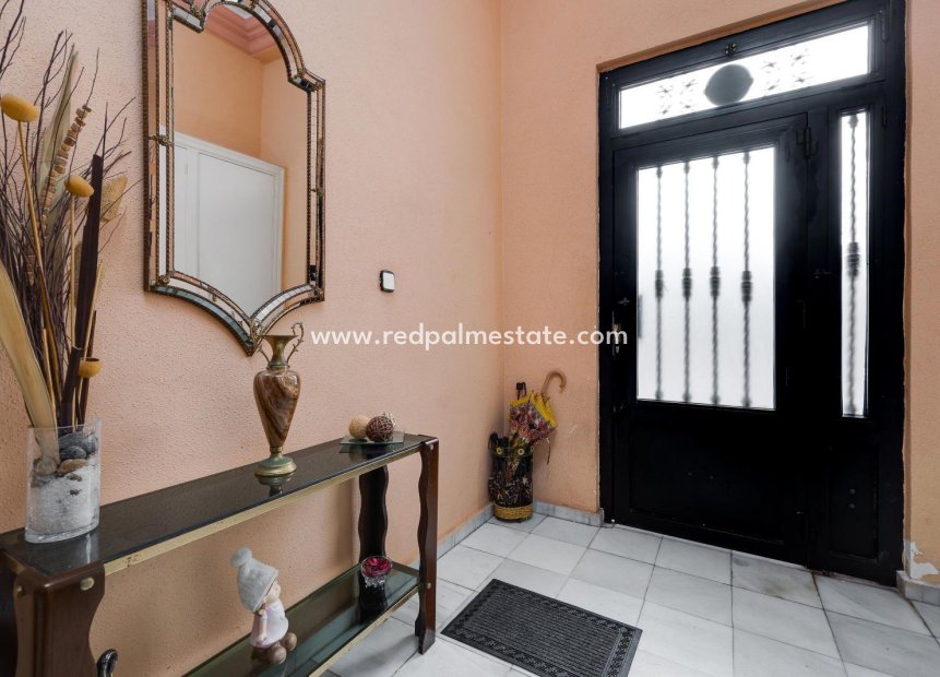 Revente - Appartements -
Torrevieja - Centro Torrevieja