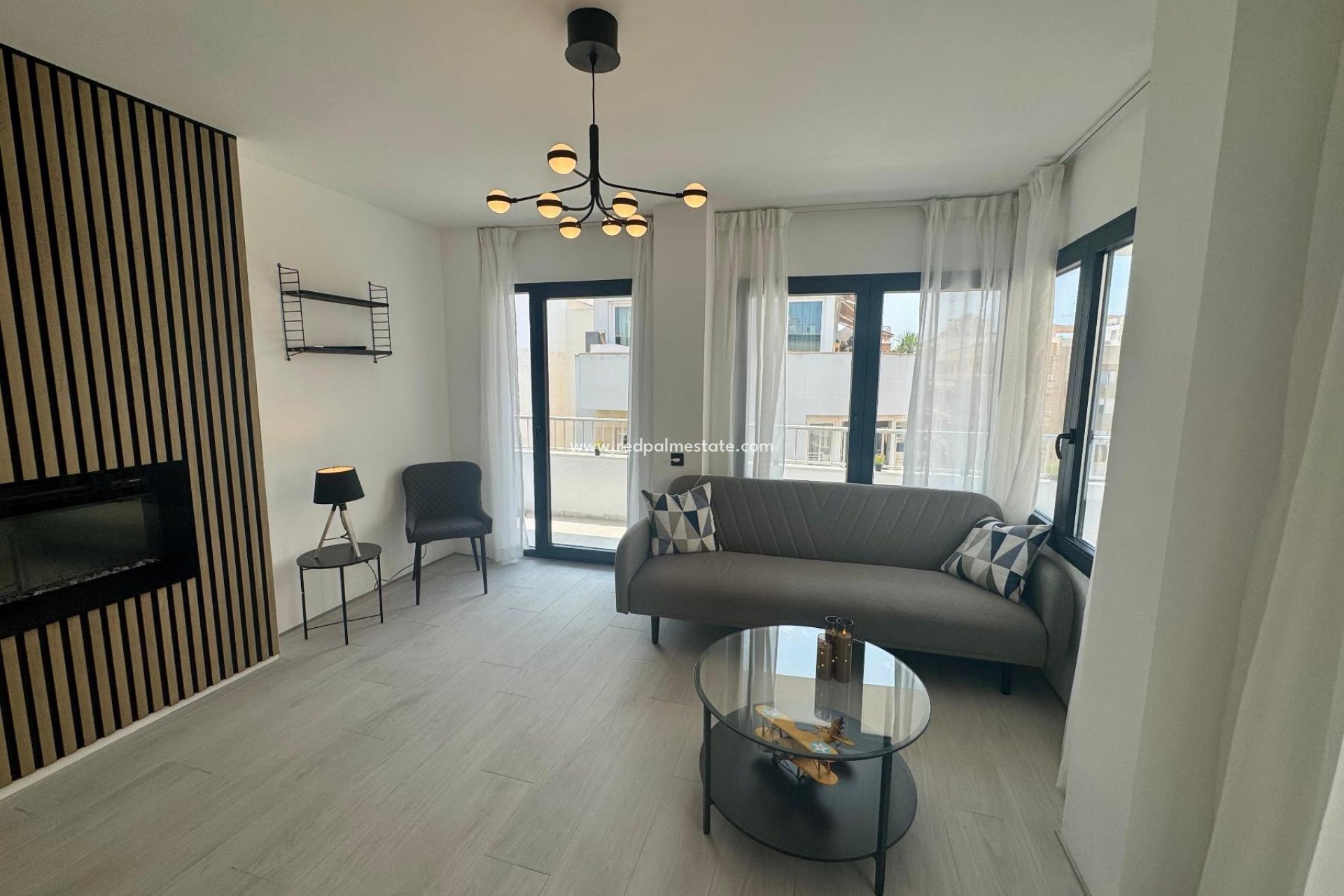 Revente - Appartements -
Torrevieja - Centro Torrevieja