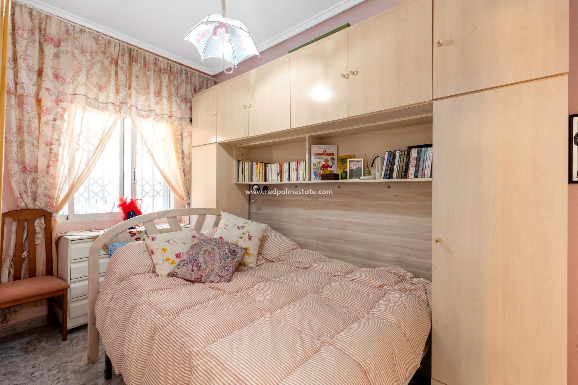 Revente - Appartements -
Torrevieja - Centro Torrevieja