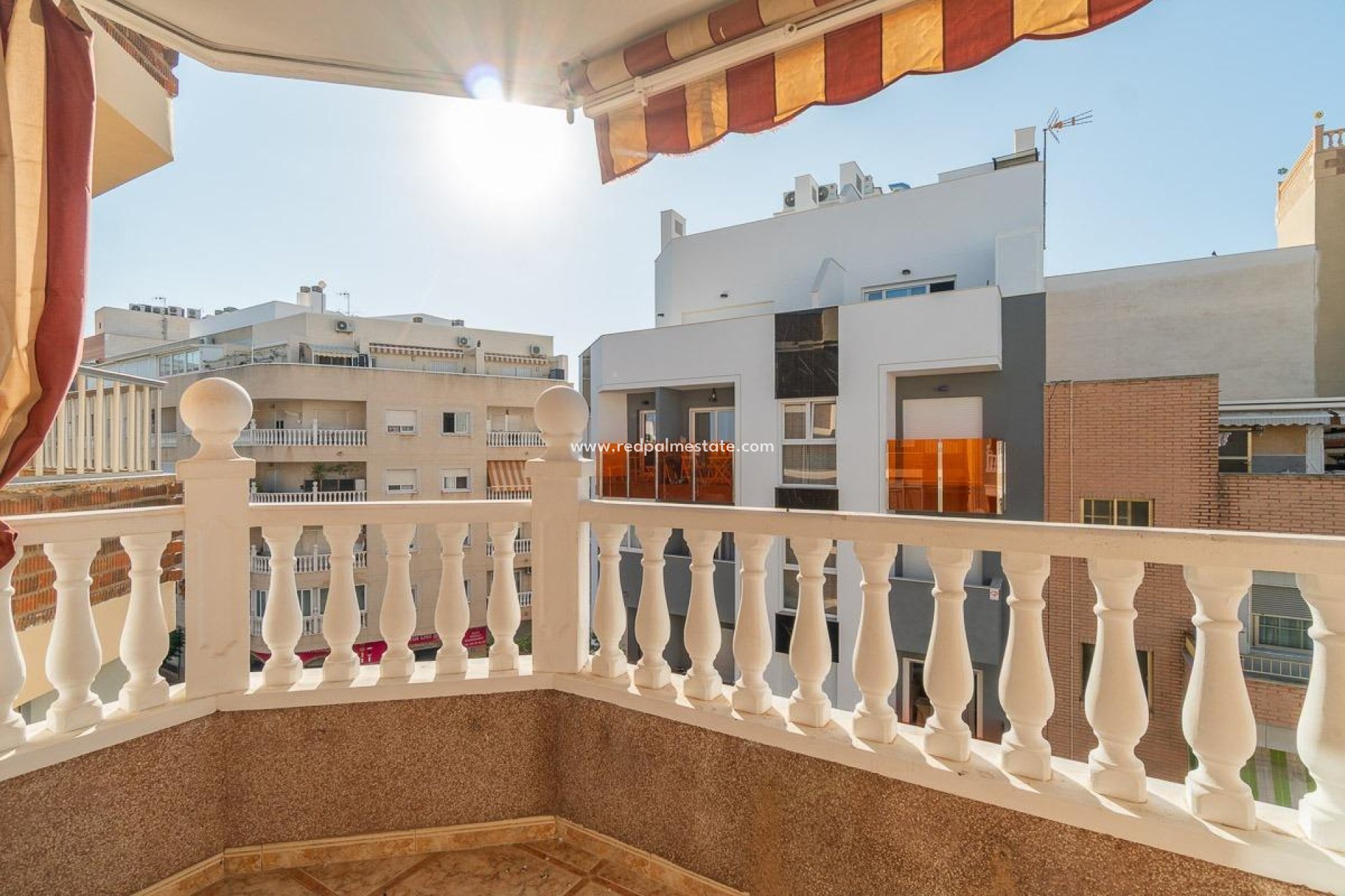 Revente - Appartements -
Torrevieja - Centro Torrevieja