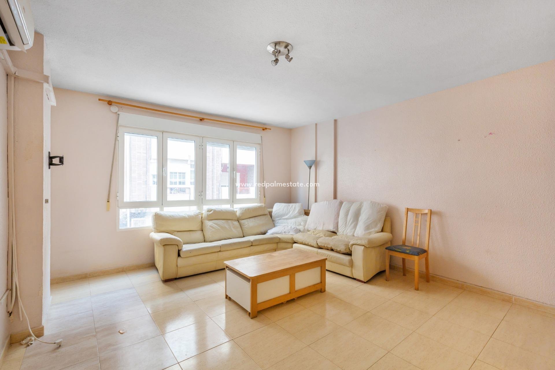 Revente - Appartements -
Torrevieja - Centro Torrevieja