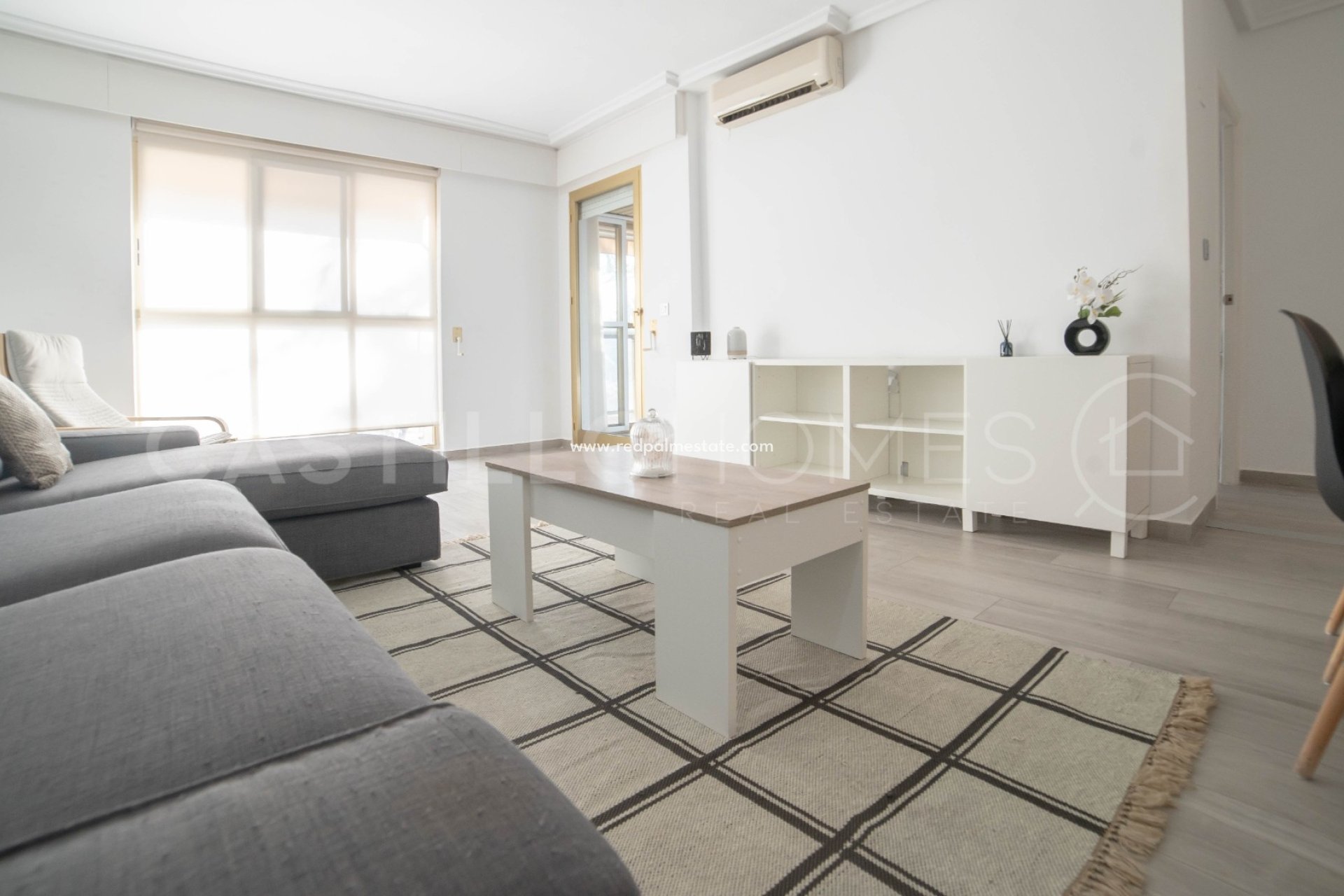 Revente - Appartements -
Torrevieja - Centro Torrevieja