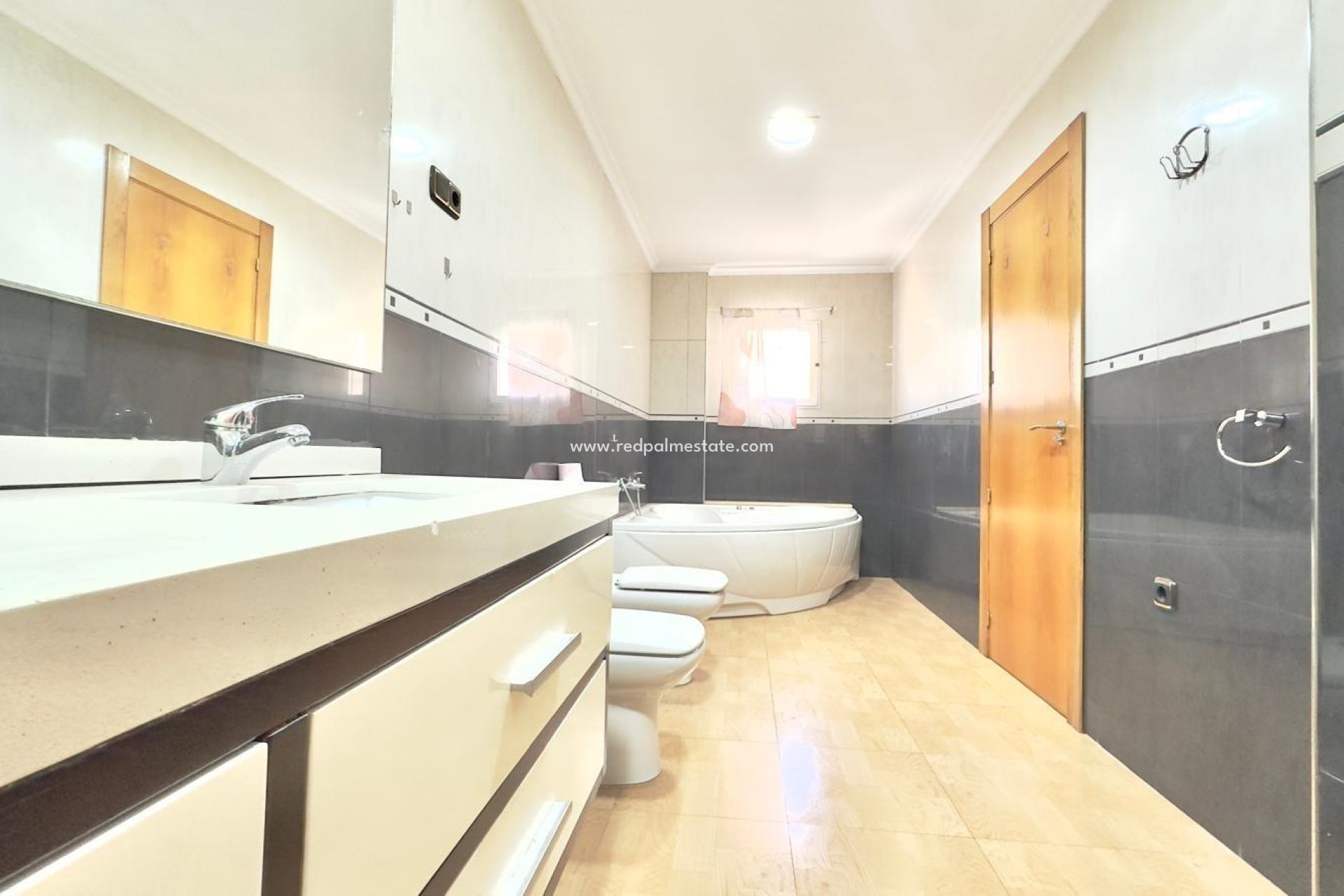 Revente - Appartements -
Torrevieja - Centro Torrevieja