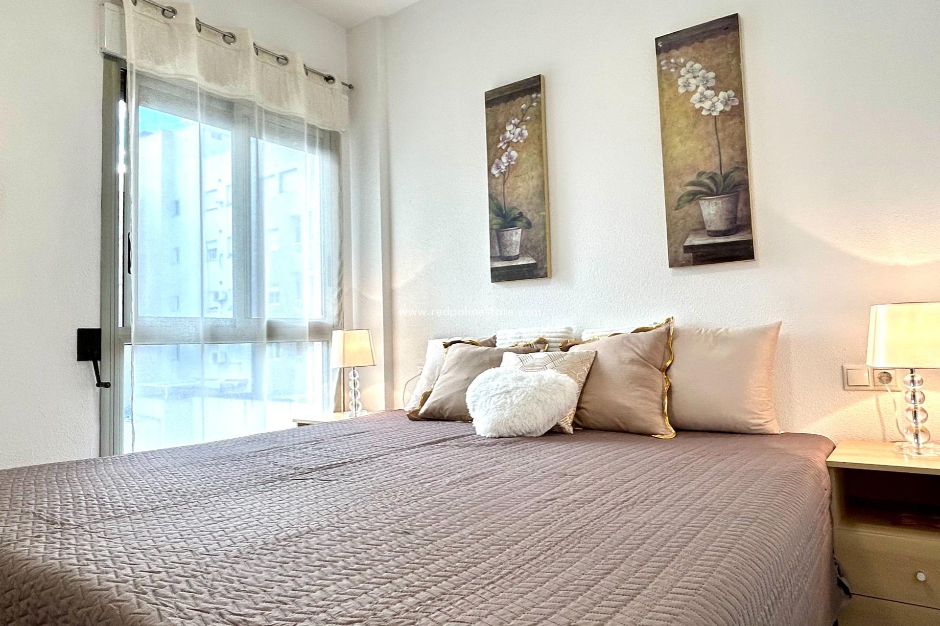 Revente - Appartements -
Torrevieja - Centro Torrevieja