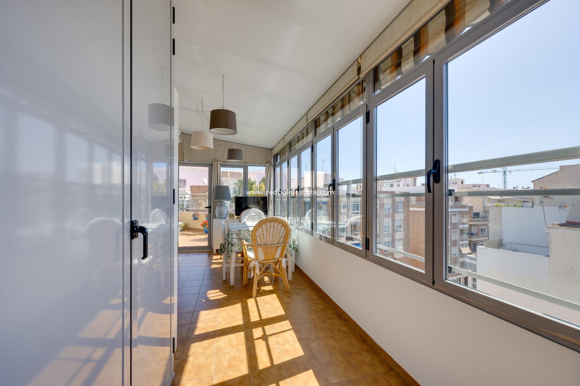 Revente - Appartements -
Torrevieja - Centro Torrevieja