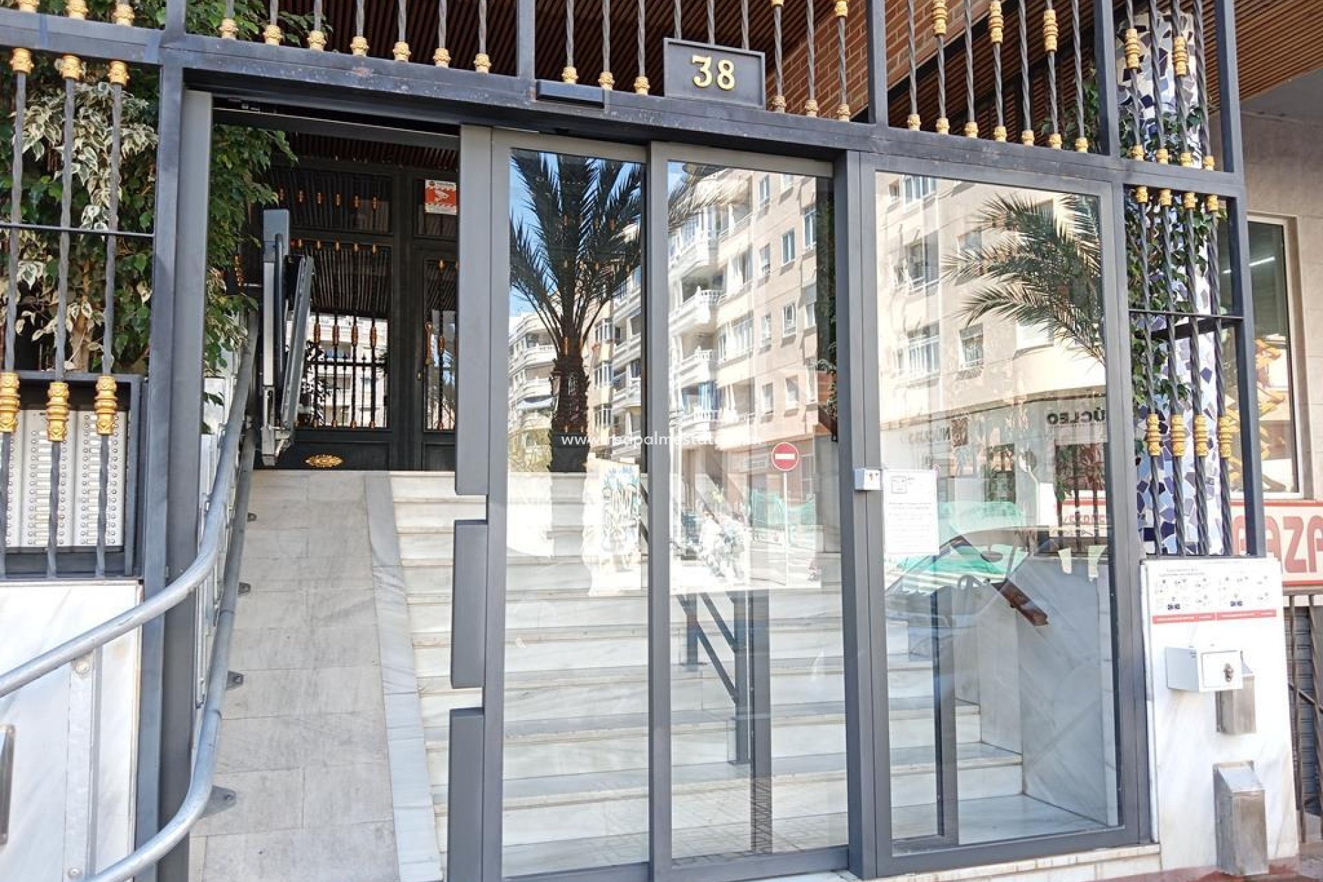 Revente - Appartements -
Torrevieja - Centro Torrevieja