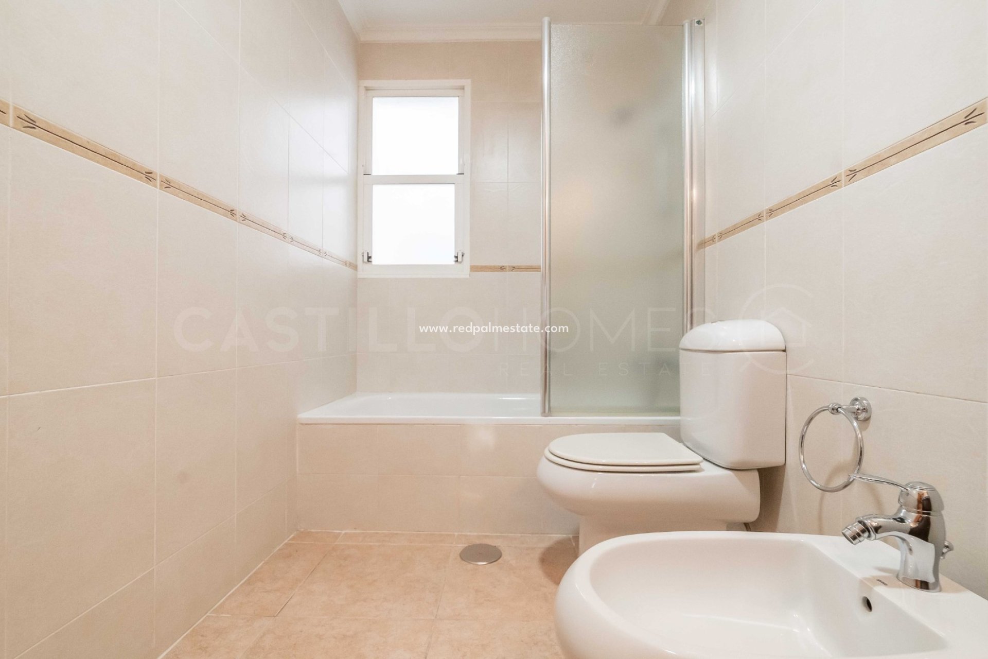 Revente - Appartements -
Torrevieja - Centro