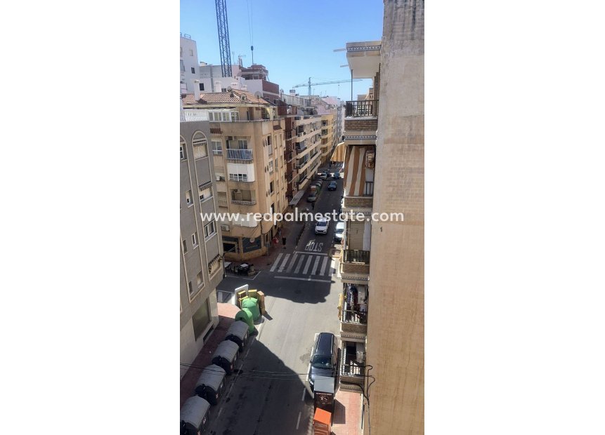 Revente - Appartements -
Torrevieja - Centro