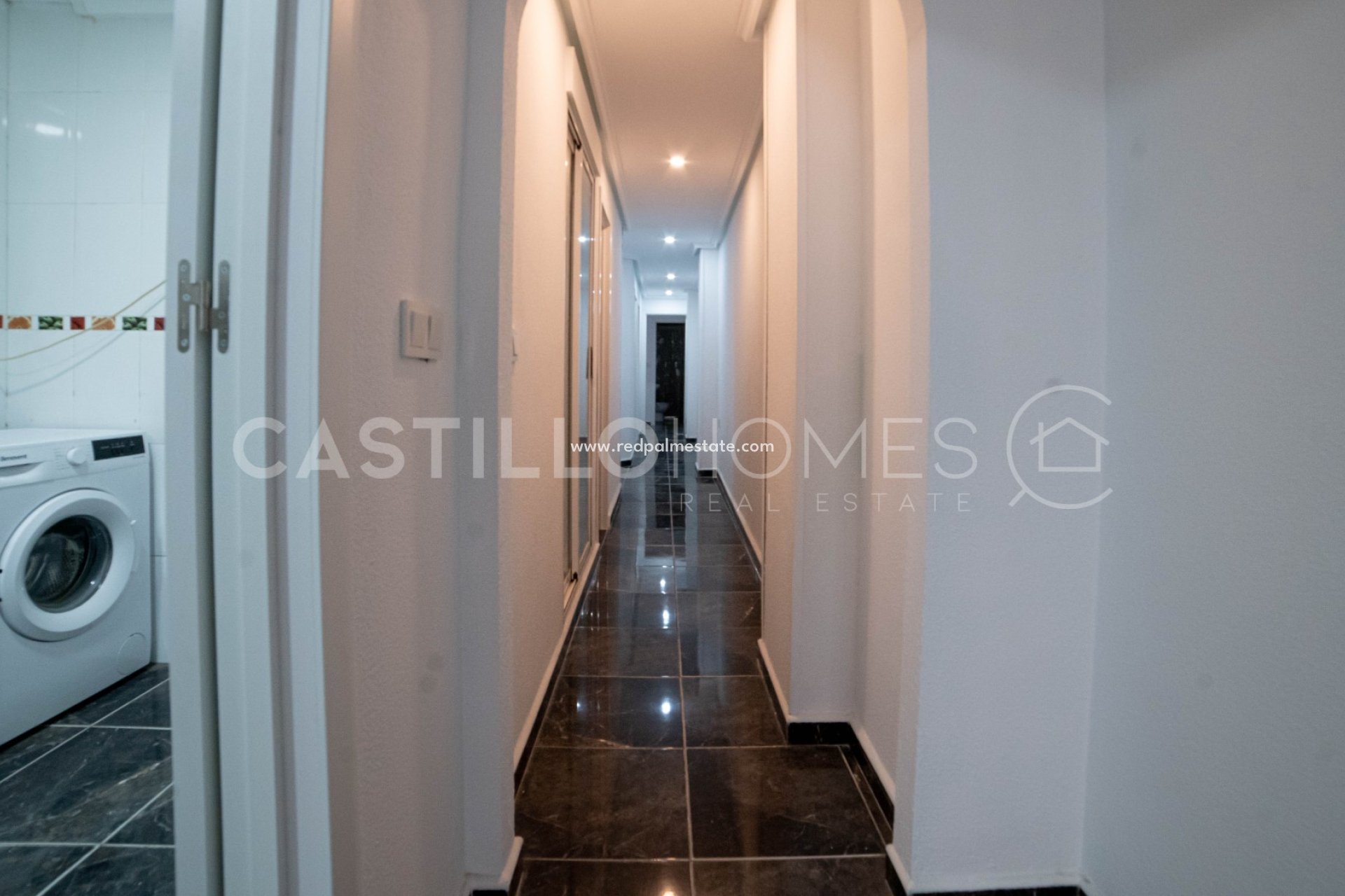 Revente - Appartements -
Torrevieja - Centro