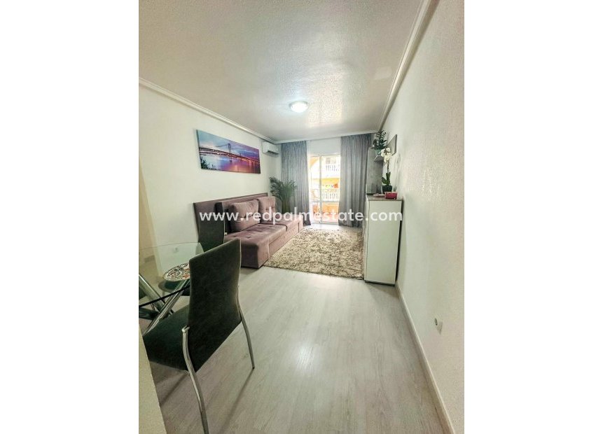 Revente - Appartements -
Torrevieja - Centro