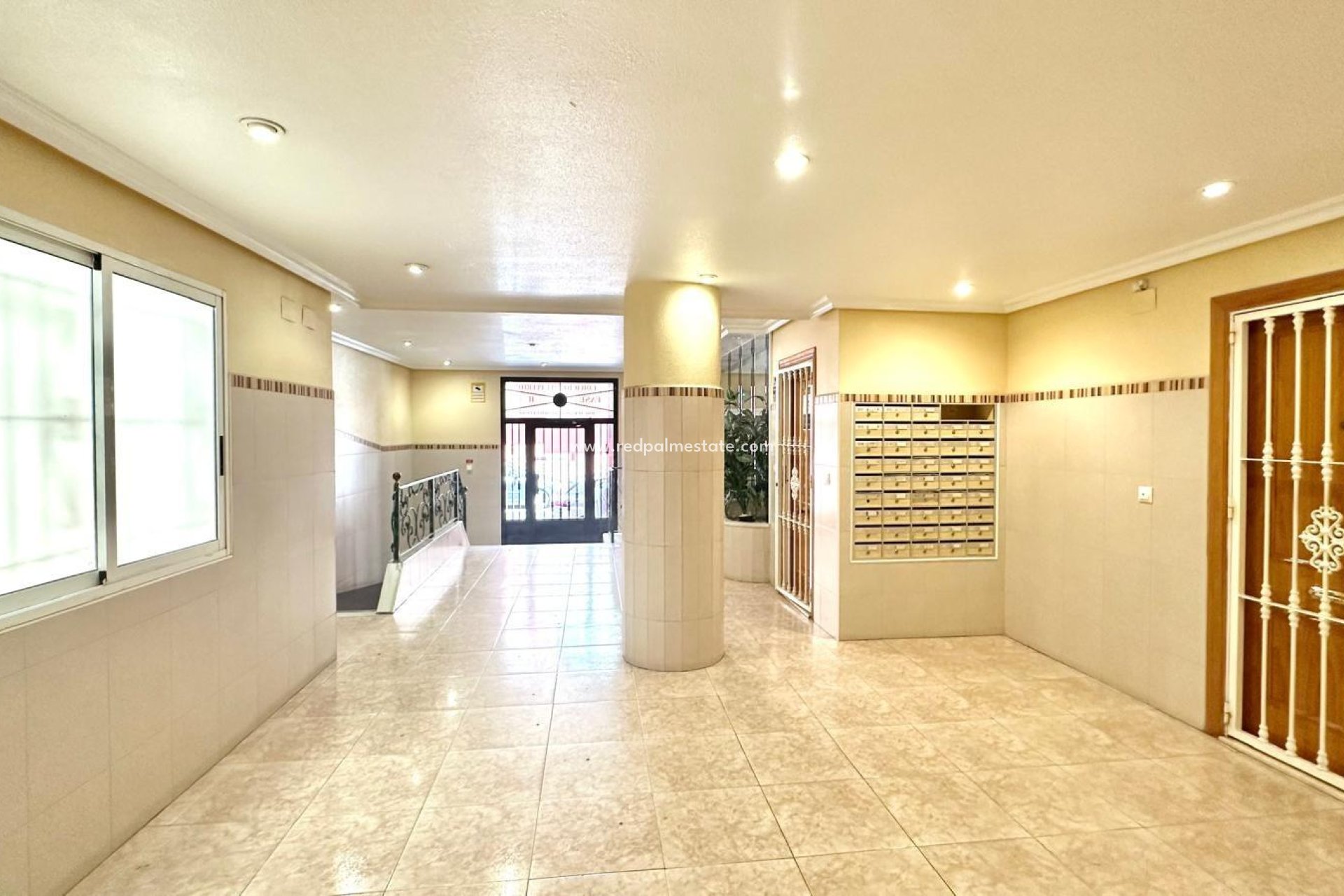 Revente - Appartements -
Torrevieja - Centro