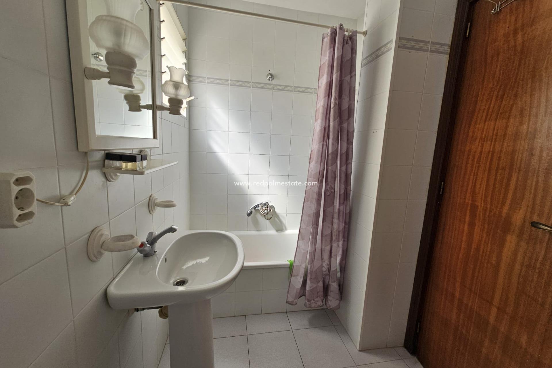 Revente - Appartements -
Torrevieja - Centro