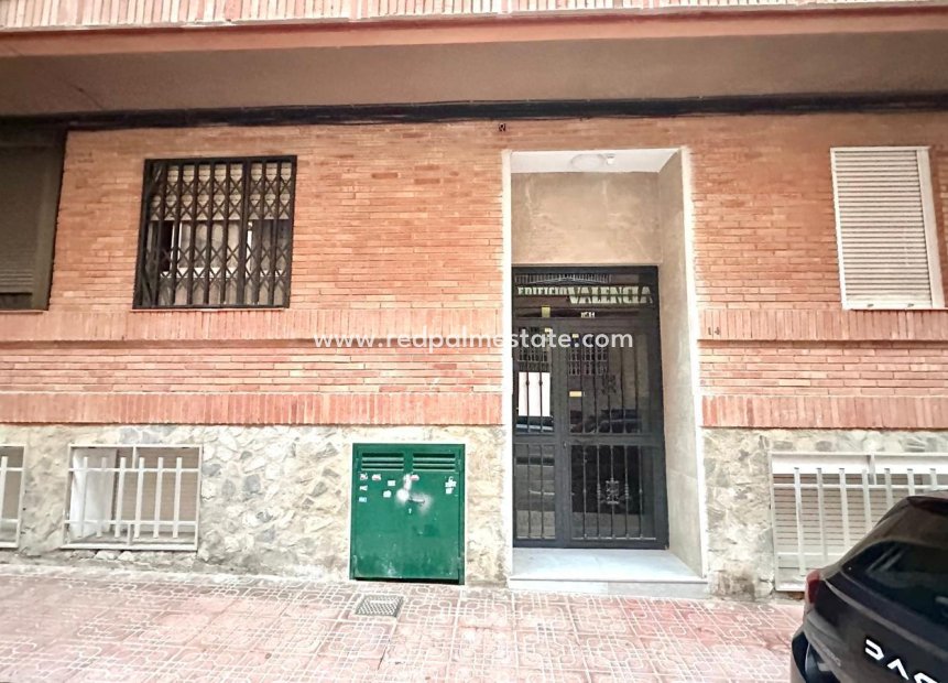 Revente - Appartements -
Torrevieja - Centro