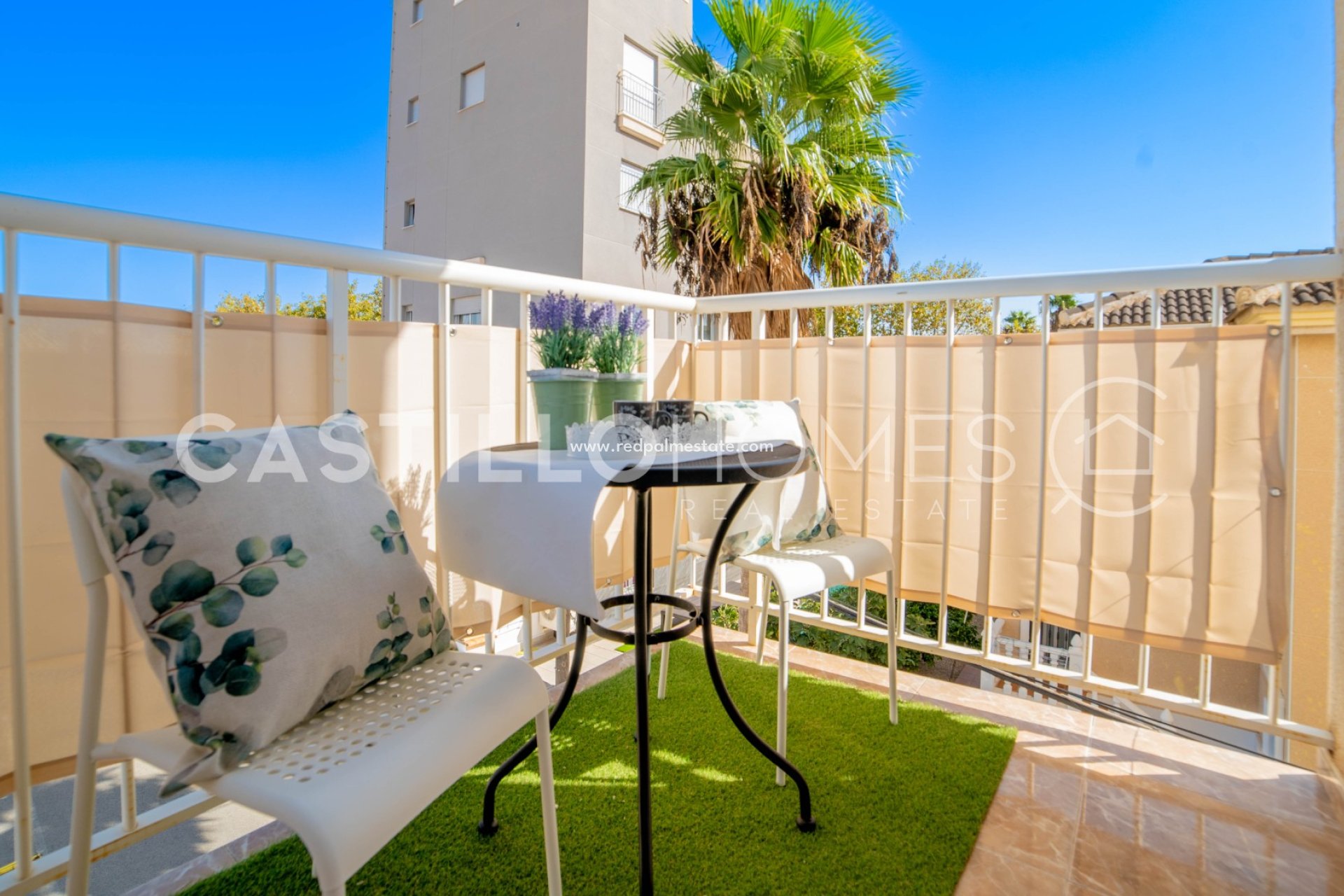 Revente - Appartements -
Torrevieja - Centro